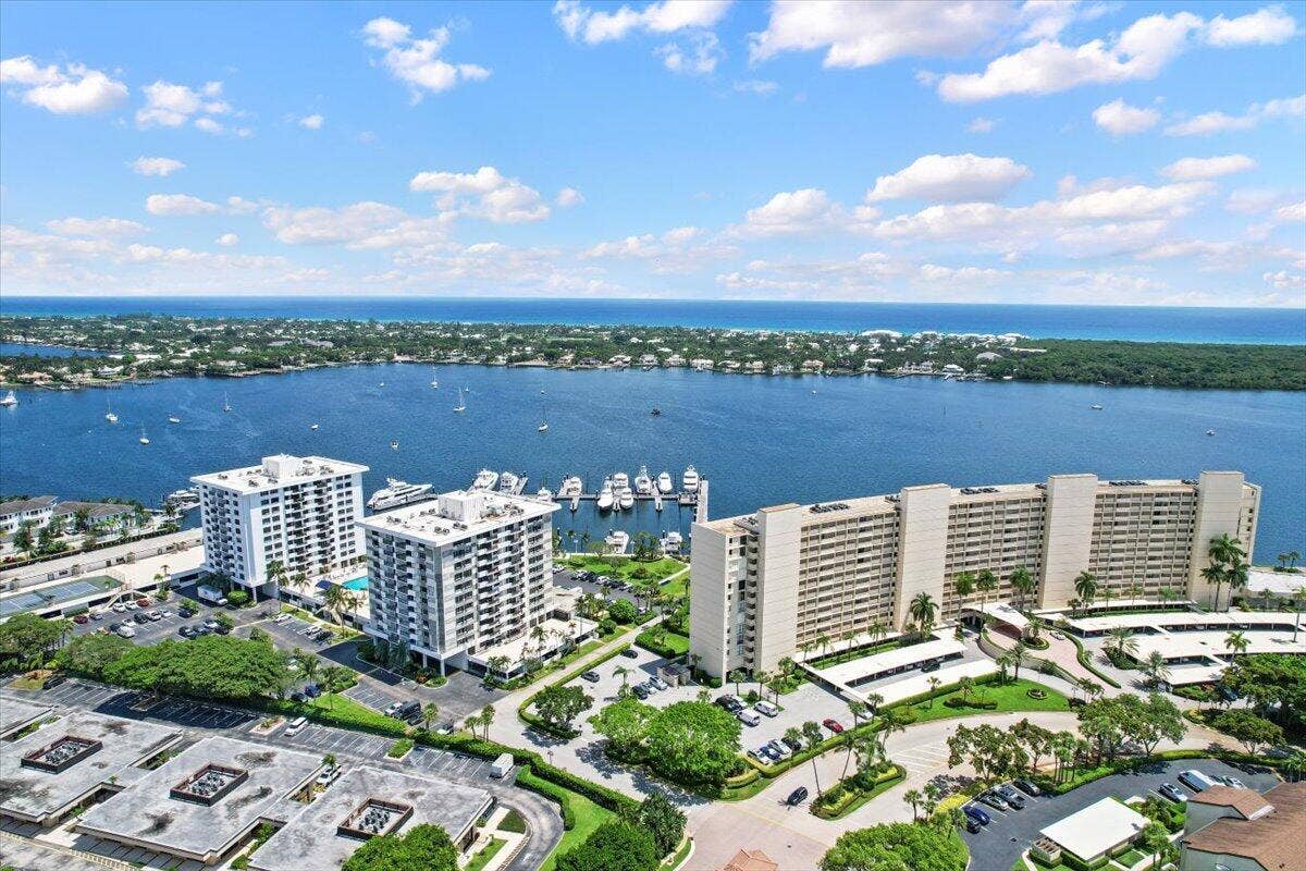 1200 MARINE Way, #304, North Palm Beach, FL 33408 Admiralty