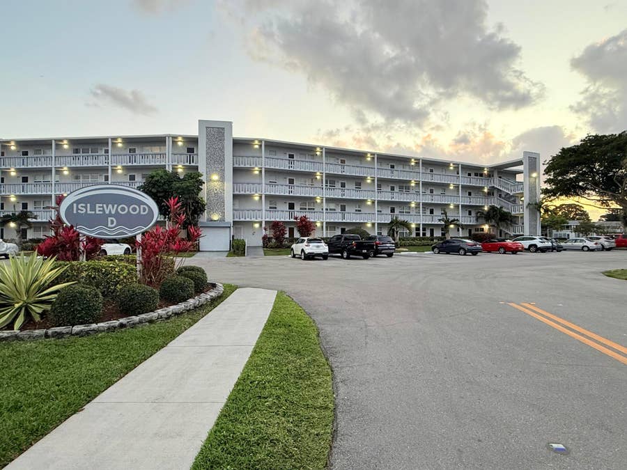 Property photo for 4015 Islewood D, Deerfield Beach, FL