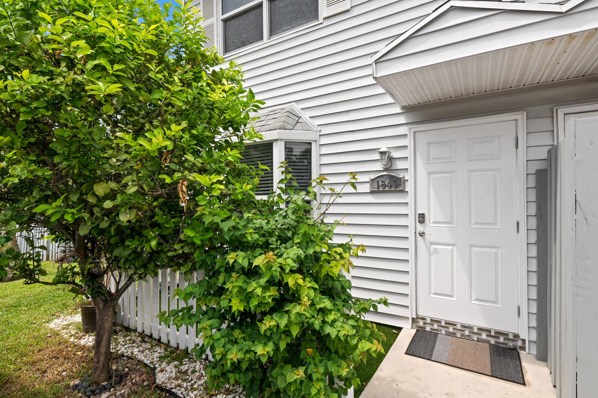 1843 NE 15TH Avenue, Fort Lauderdale, FL 33305 DSC_1687