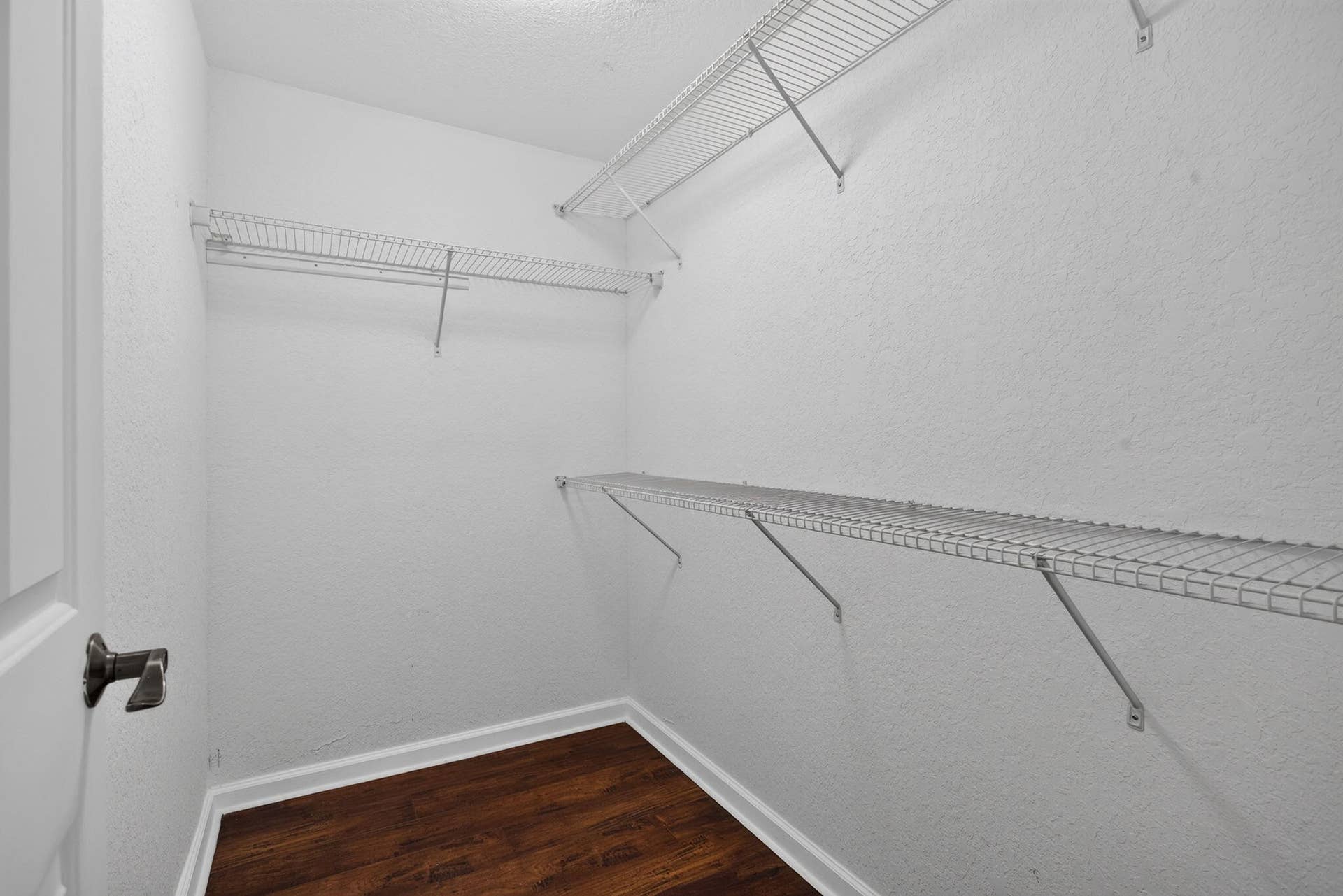 2725 NE 8TH Avenue, #112, Wilton Manors, FL 33334 Walk-in closet with wire shelving