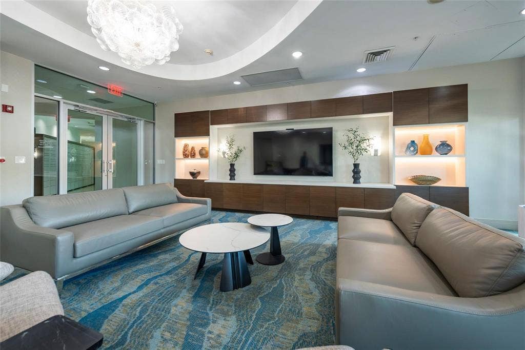 401 SW 4TH Avenue, #1003, Fort Lauderdale, FL 33315 community room 2