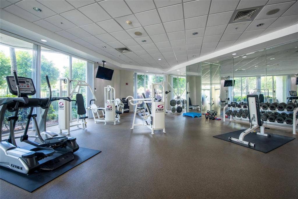 401 SW 4TH Avenue, #1003, Fort Lauderdale, FL 33315 gym