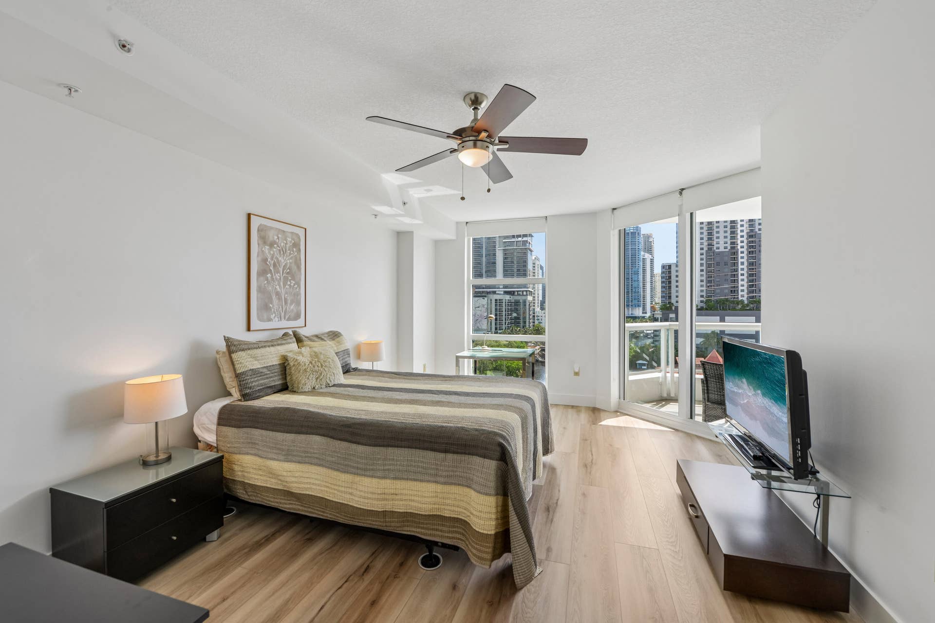 401 SW 4TH Avenue, #1003, Fort Lauderdale, FL 33315 Primary Bedroom