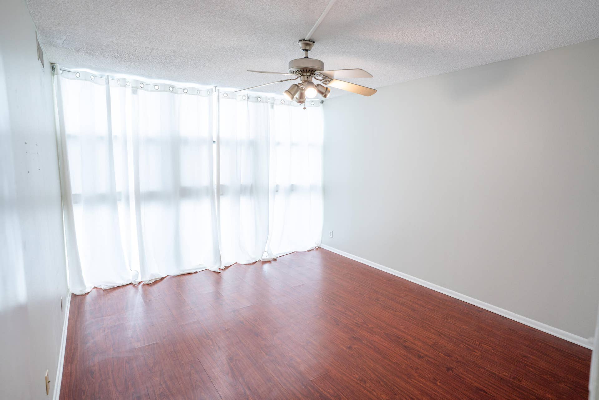 2701 N Ocean Boulevard, #2B, Fort Lauderdale, FL 33308 DSC04587