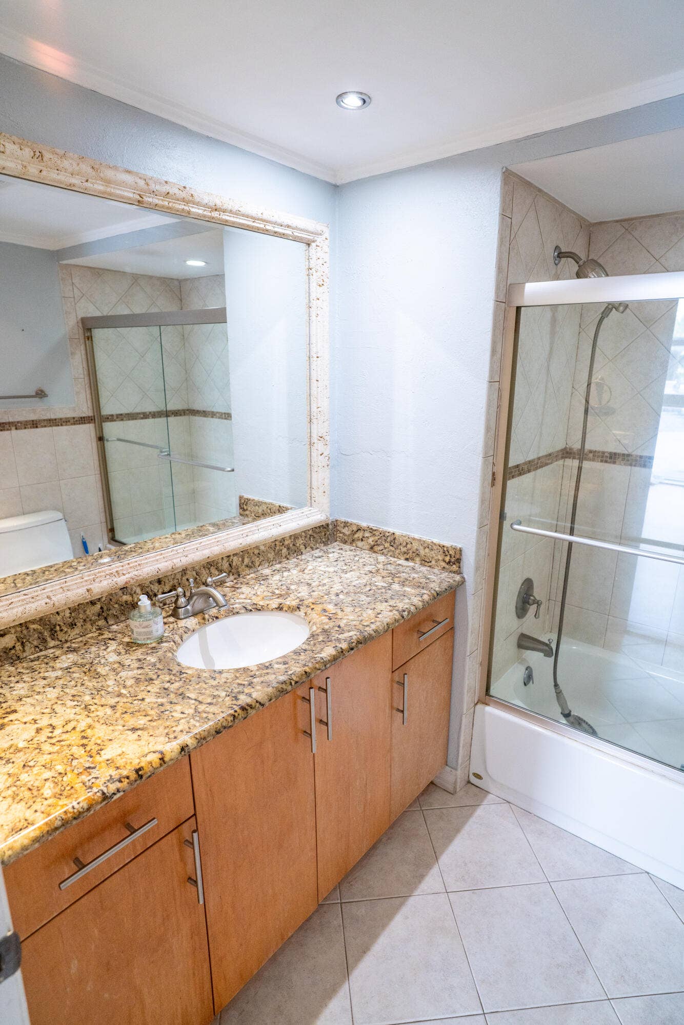 2701 N Ocean Boulevard, #2B, Fort Lauderdale, FL 33308 DSC04596