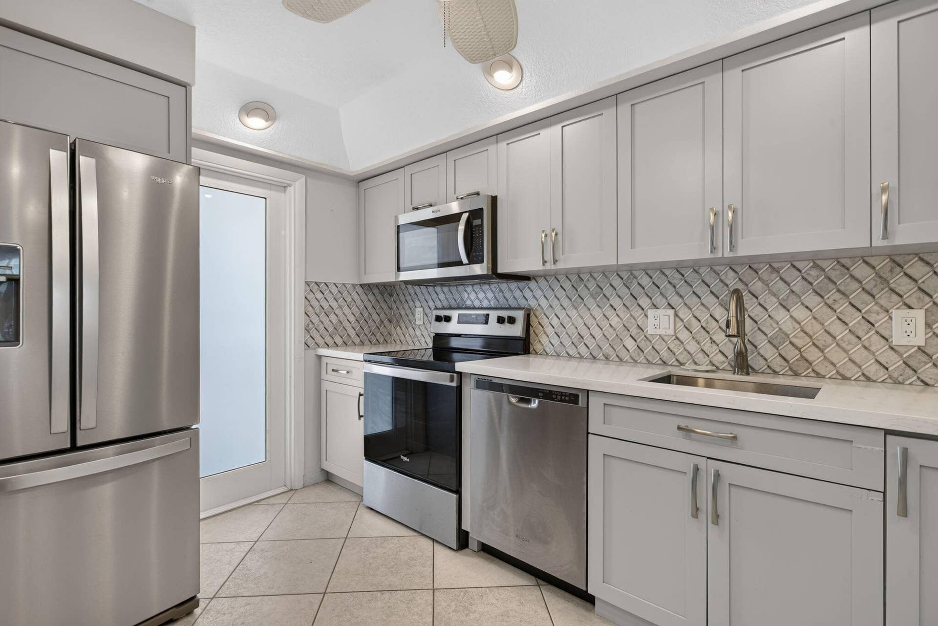 2731 NE 14TH ST Causeway, #702, Pompano Beach, FL 33062 5