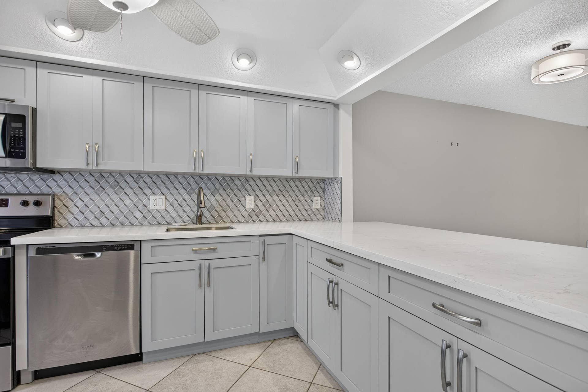 2731 NE 14TH ST Causeway, #702, Pompano Beach, FL 33062 4