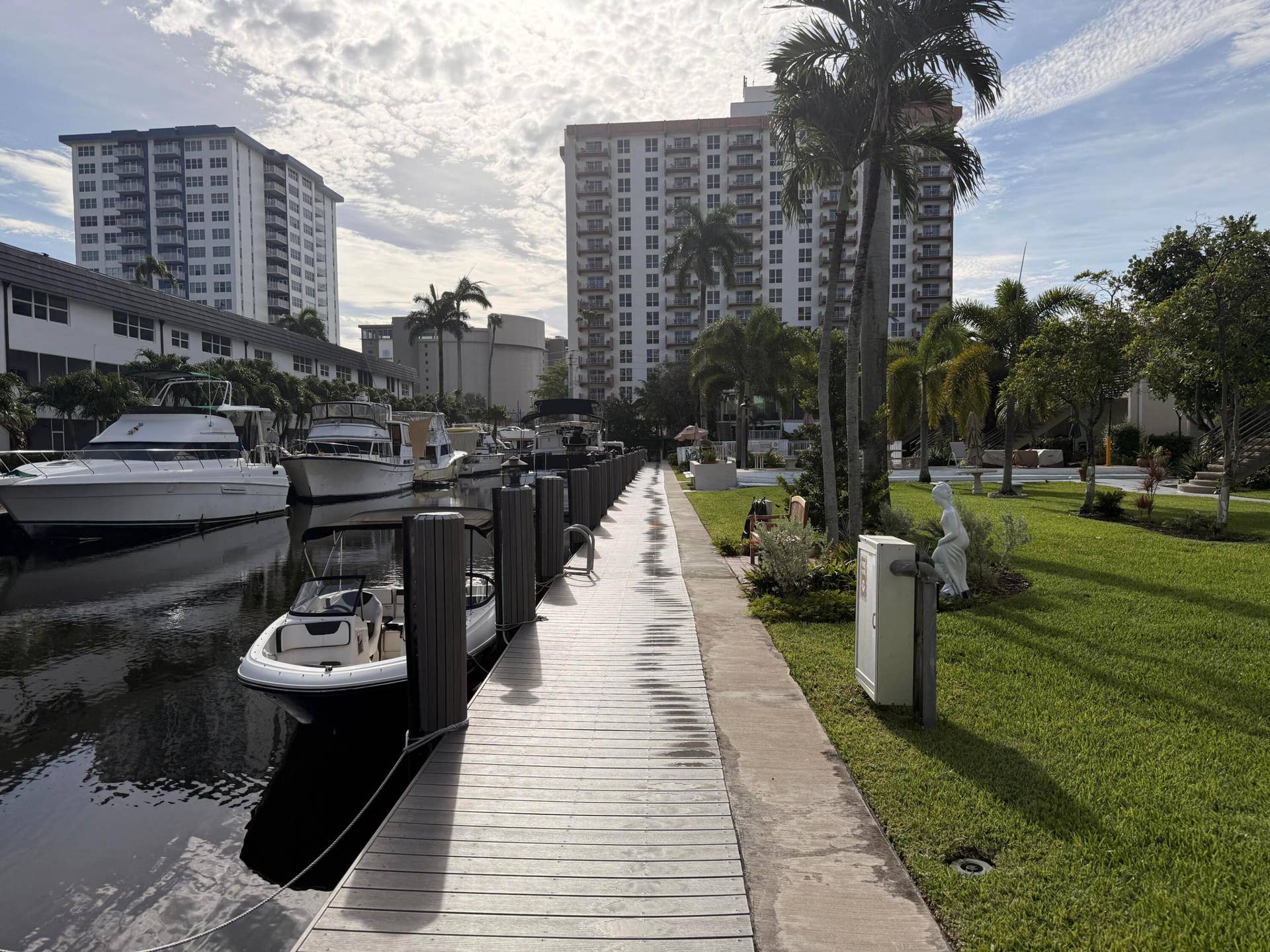 901 N Birch Road, #7D, Fort Lauderdale, FL 33304 IMG_4909