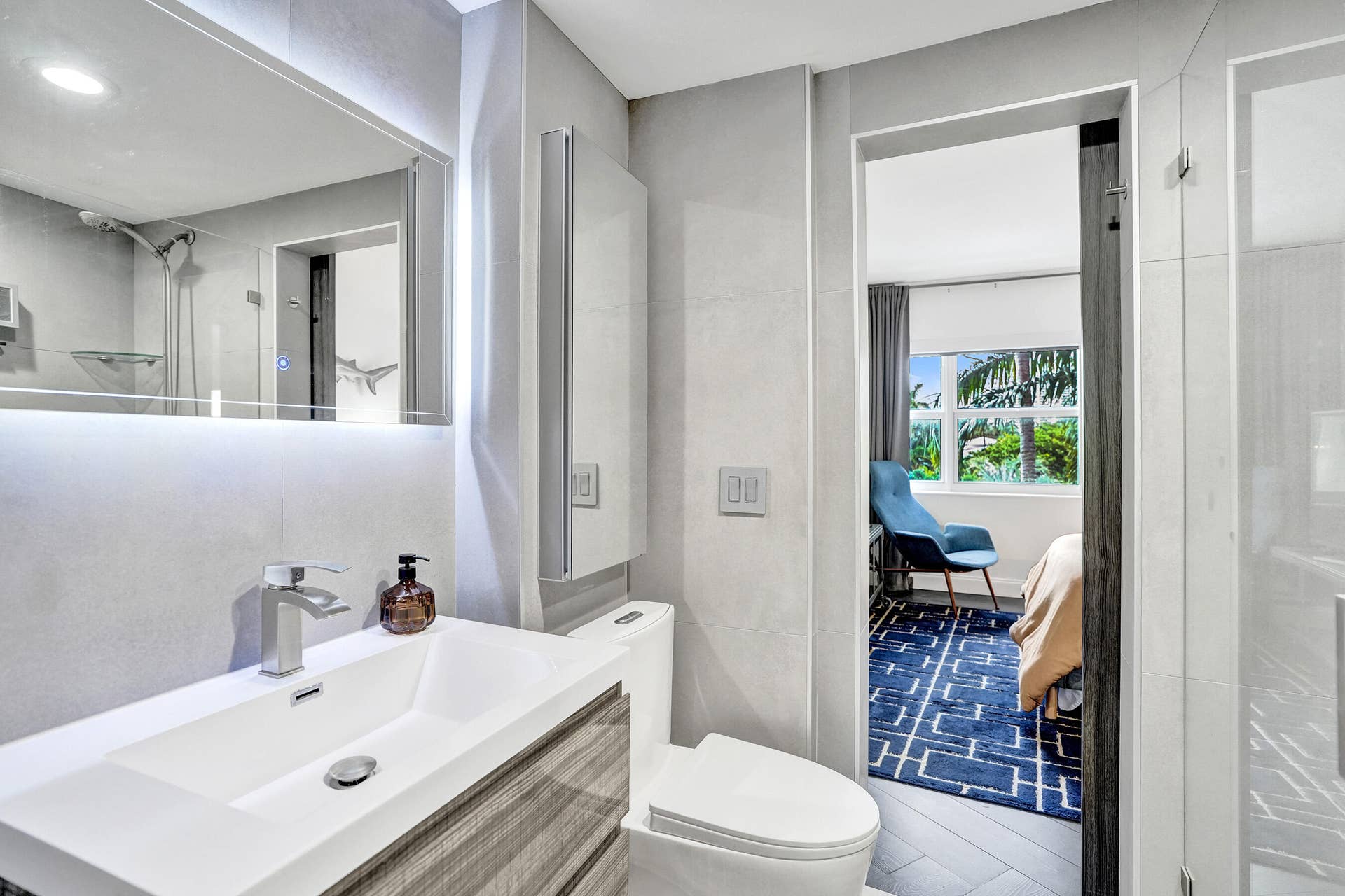 3250 NE 28TH Street, #306, Fort Lauderdale, FL 33308 DSC08869