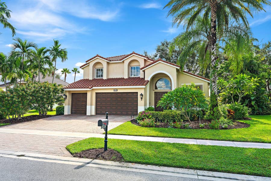 Property photo for 4636 Windward Cove Lane, Wellington, FL