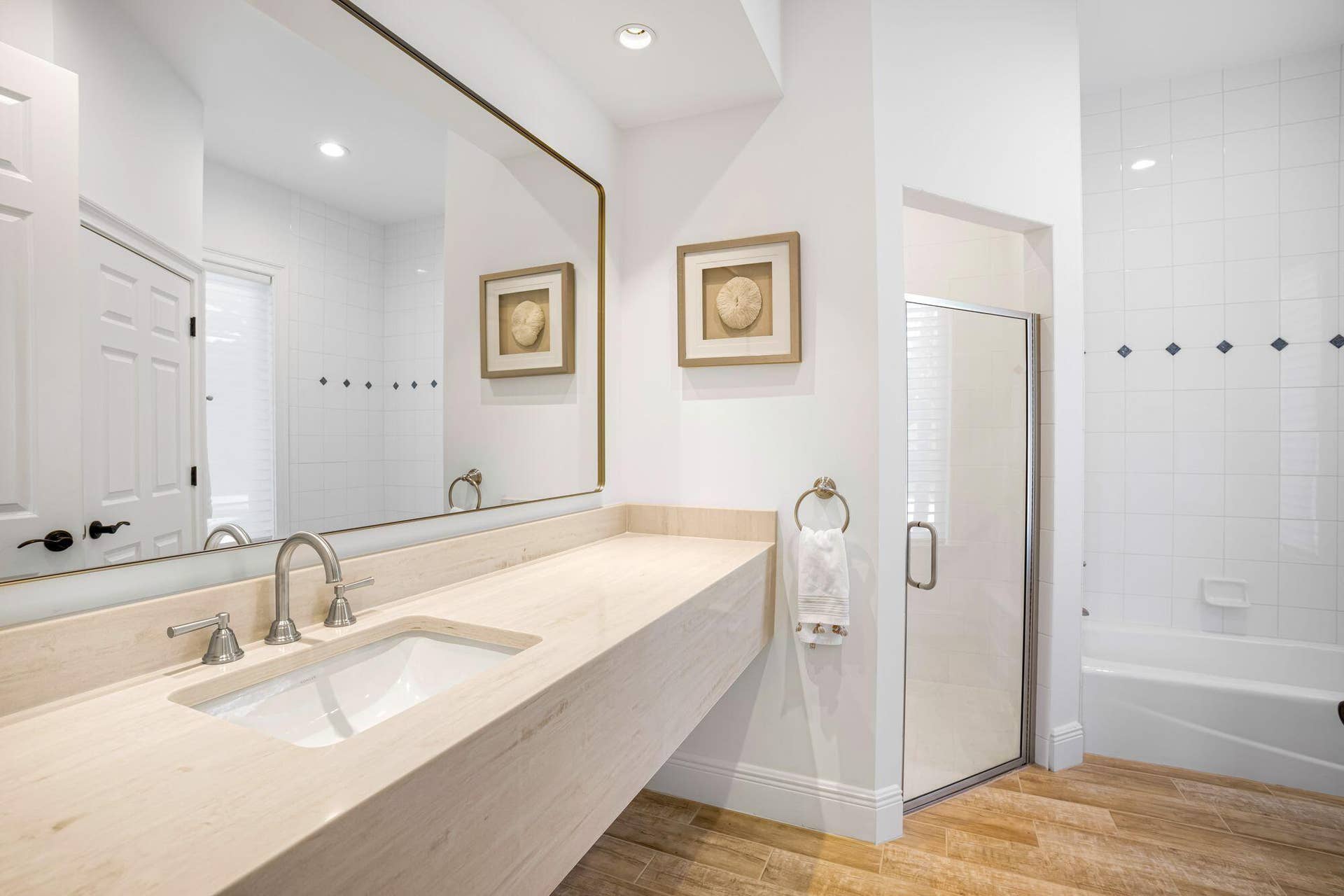 GUEST OASIS EN SUITE