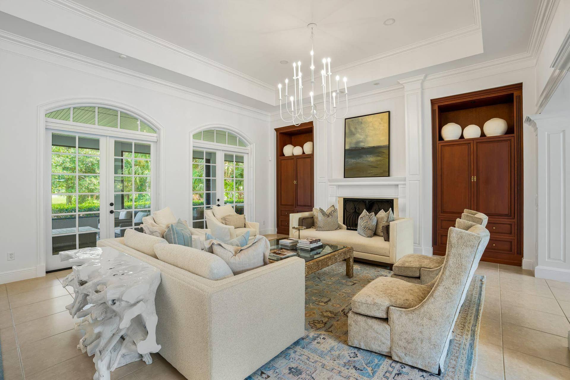 SOPHISTICATED GREAT ROOM WITH FIREPLACE AND CUSTOM ARCHITECTURAL DETAILS