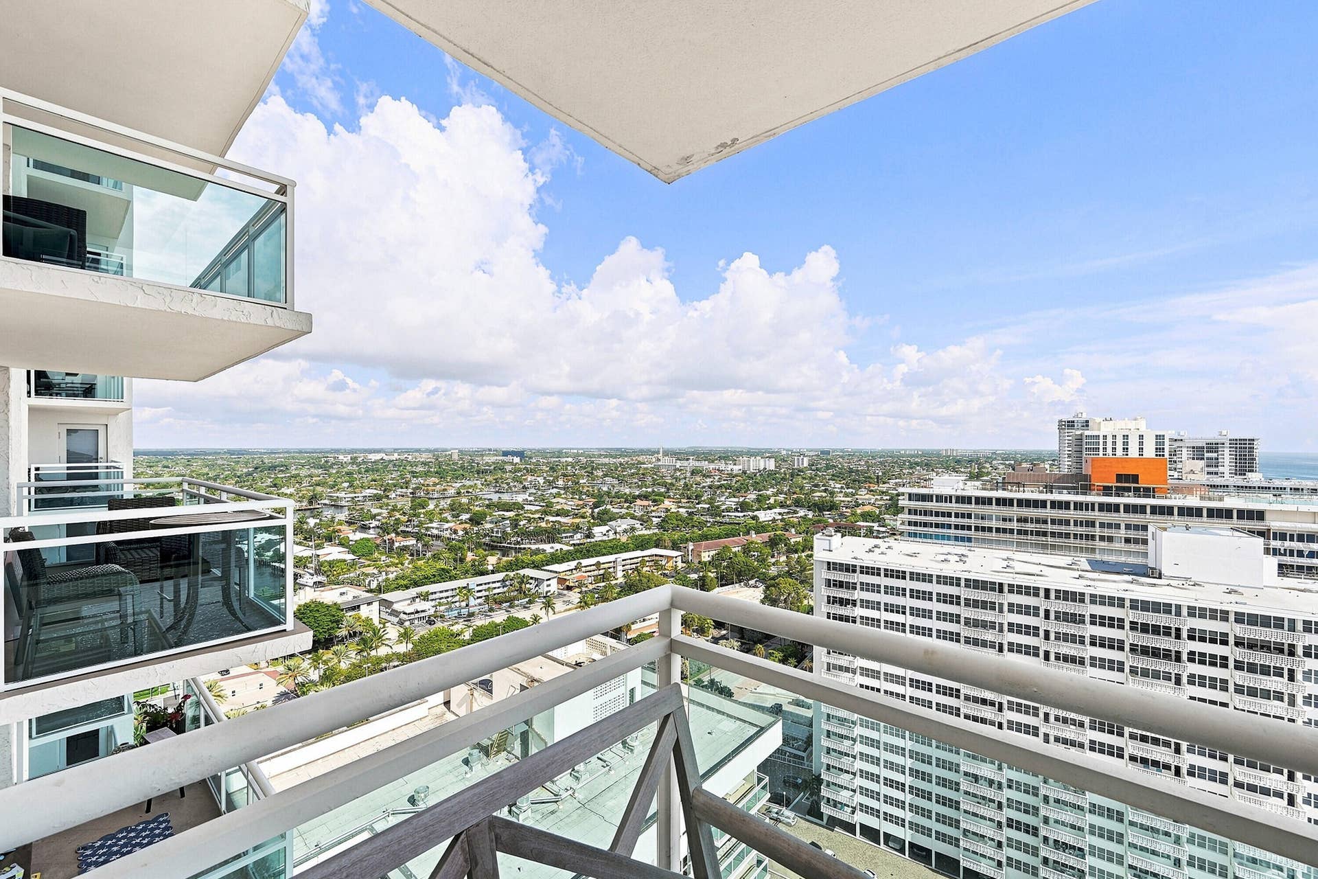 26_balcony