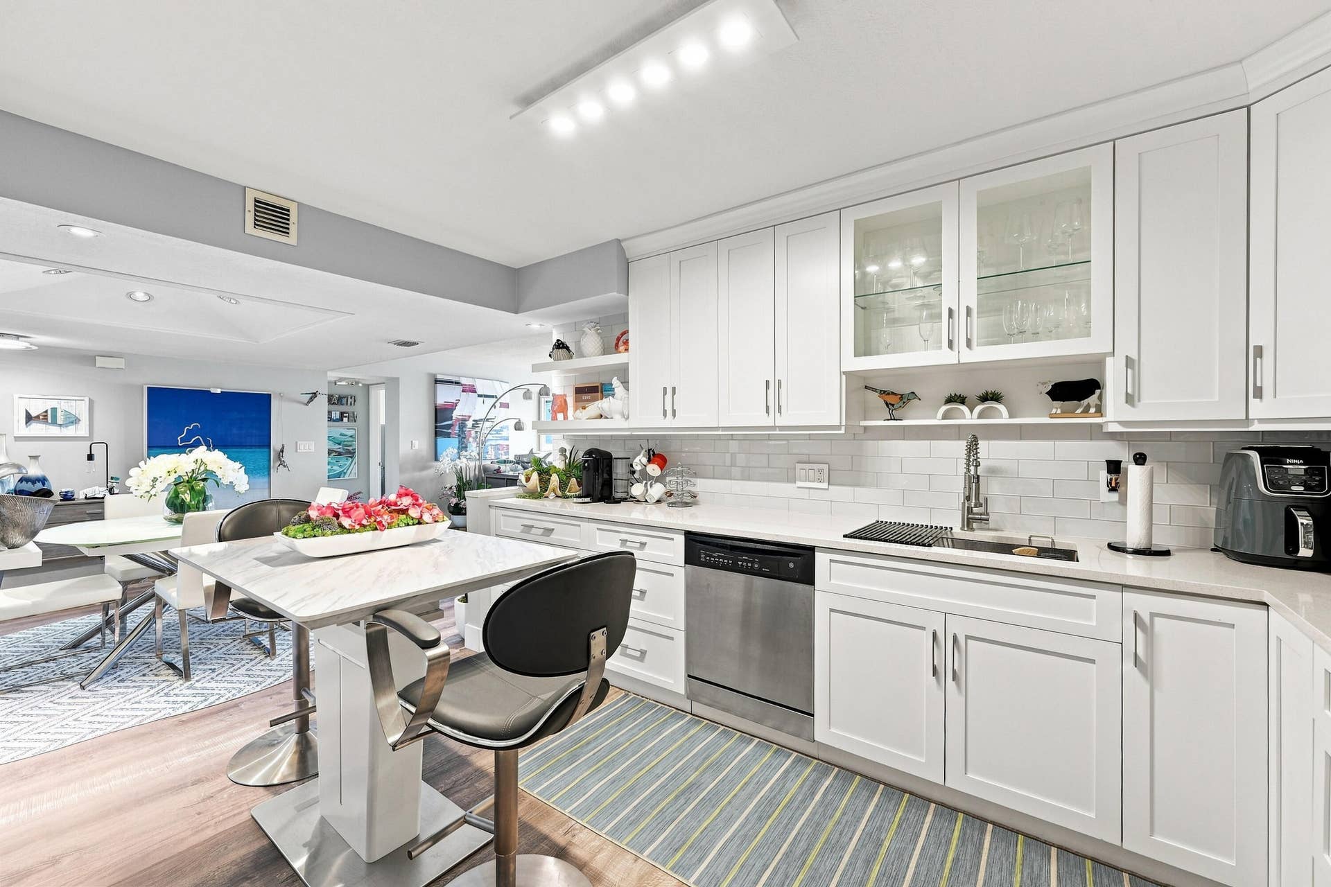 3900 Galt Ocean Drive, #2415, Fort Lauderdale, FL 33308 06_kitchen