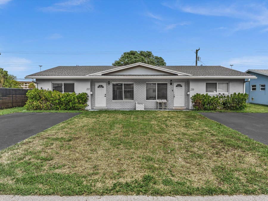 Property photo for 222 NE 9th Avenue, Deerfield Beach, FL