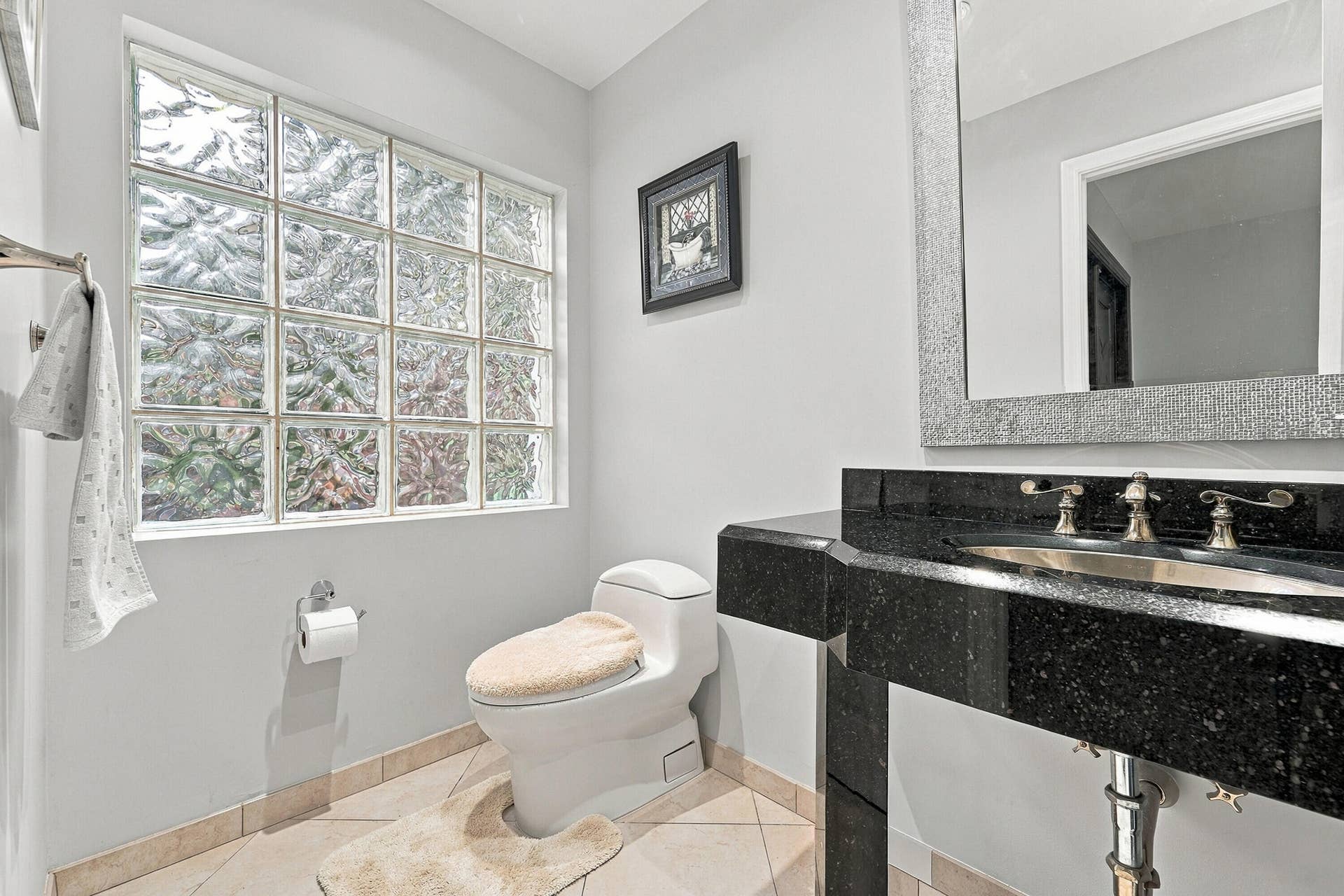 6211 NW 58th Way, Parkland, FL 33067 06_bathroom