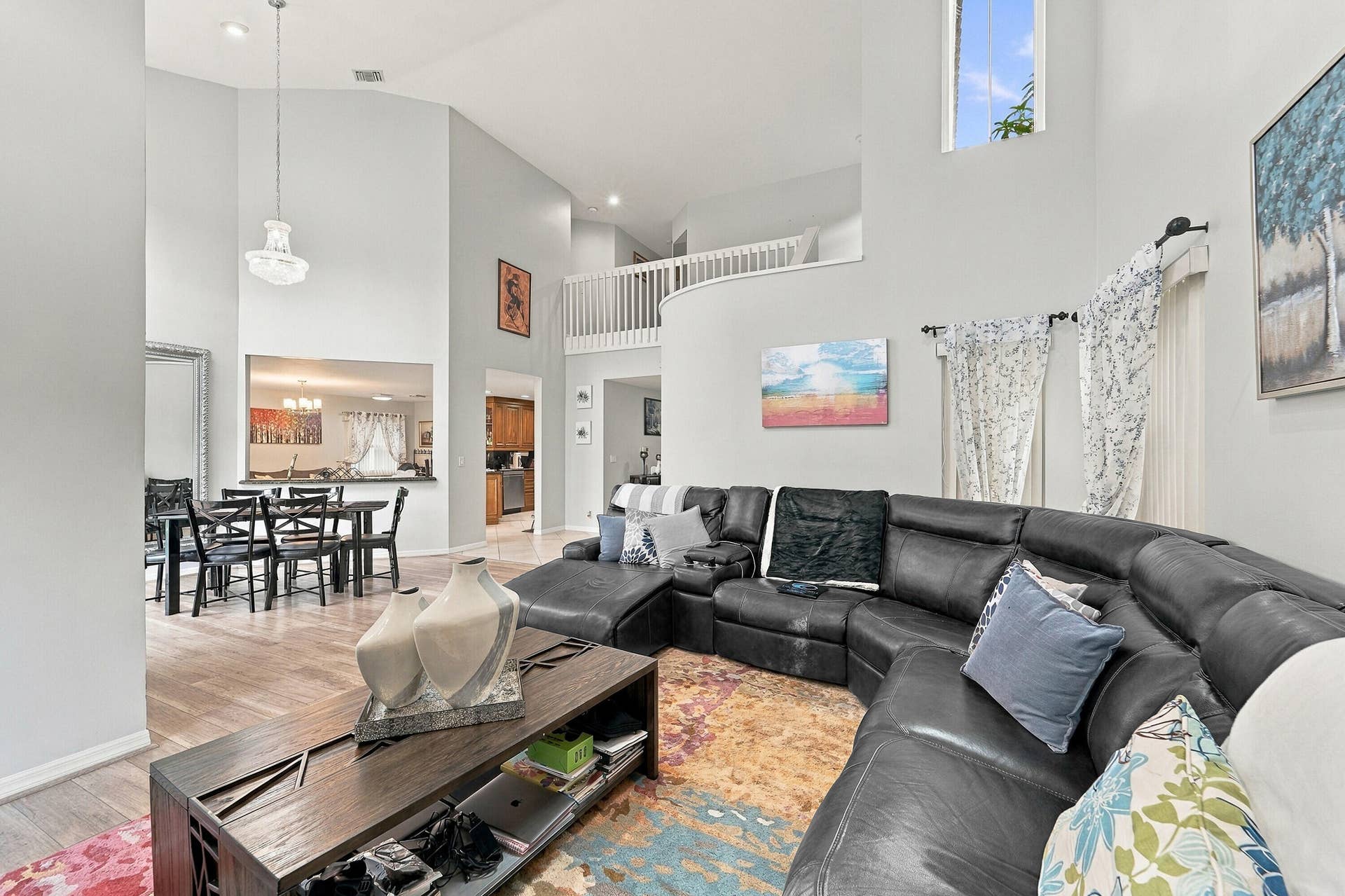 6211 NW 58th Way, Parkland, FL 33067 09_living room