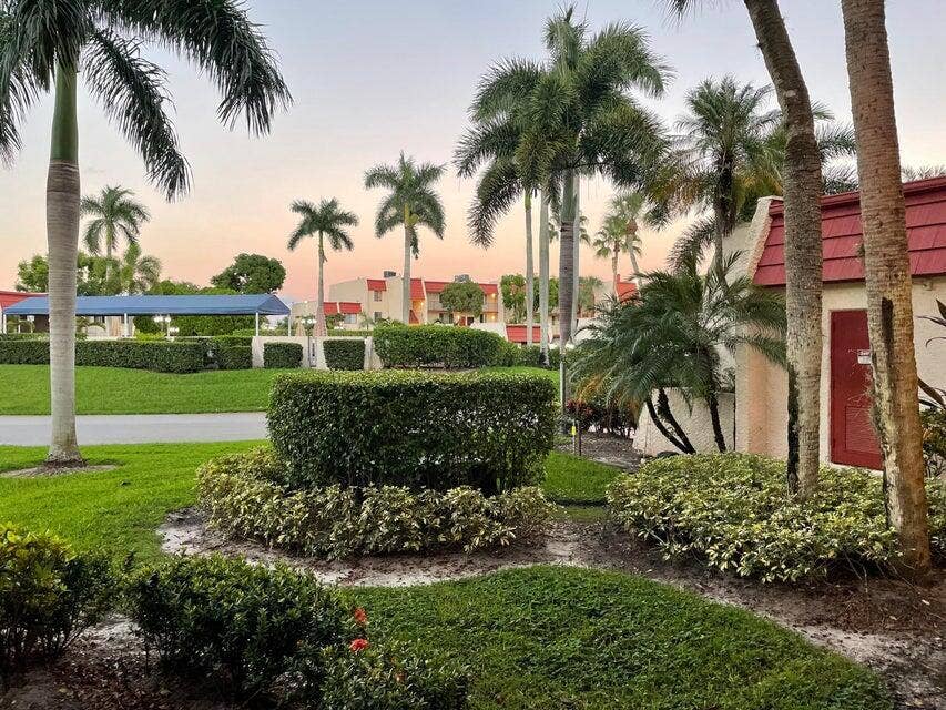 4393 Trevi Court, #106, Lake Worth, Lake Worth, FL 33467 pool nearby