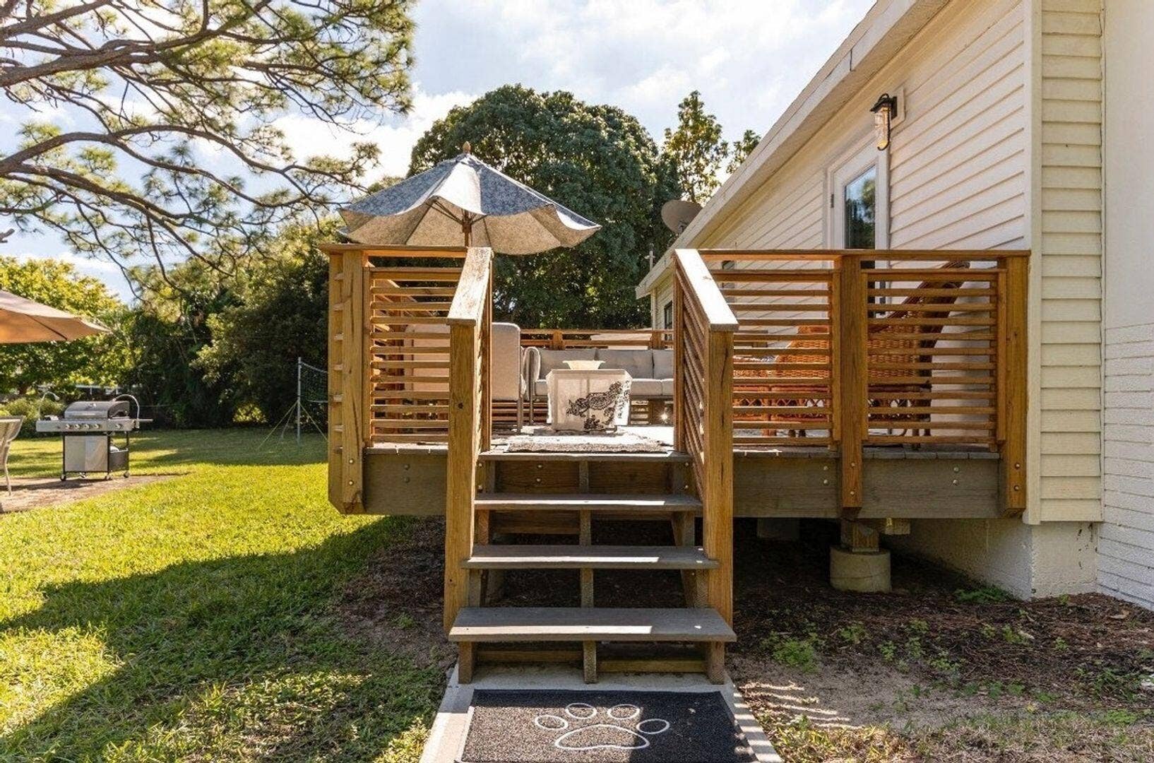 968 Allendale Road, West Palm Beach, FL 33405 private deck