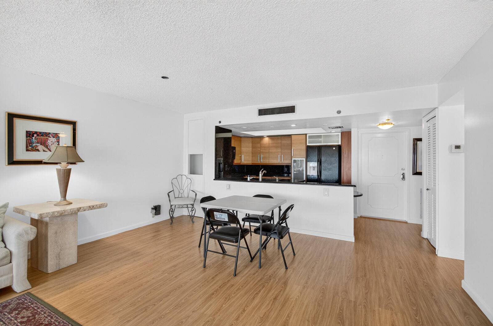 LIVING ROOM/DINING AREA