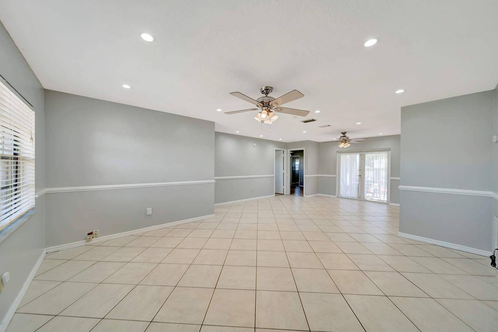 10941 GALLERY Street, Boca Raton, FL 33428 12-DSC08471