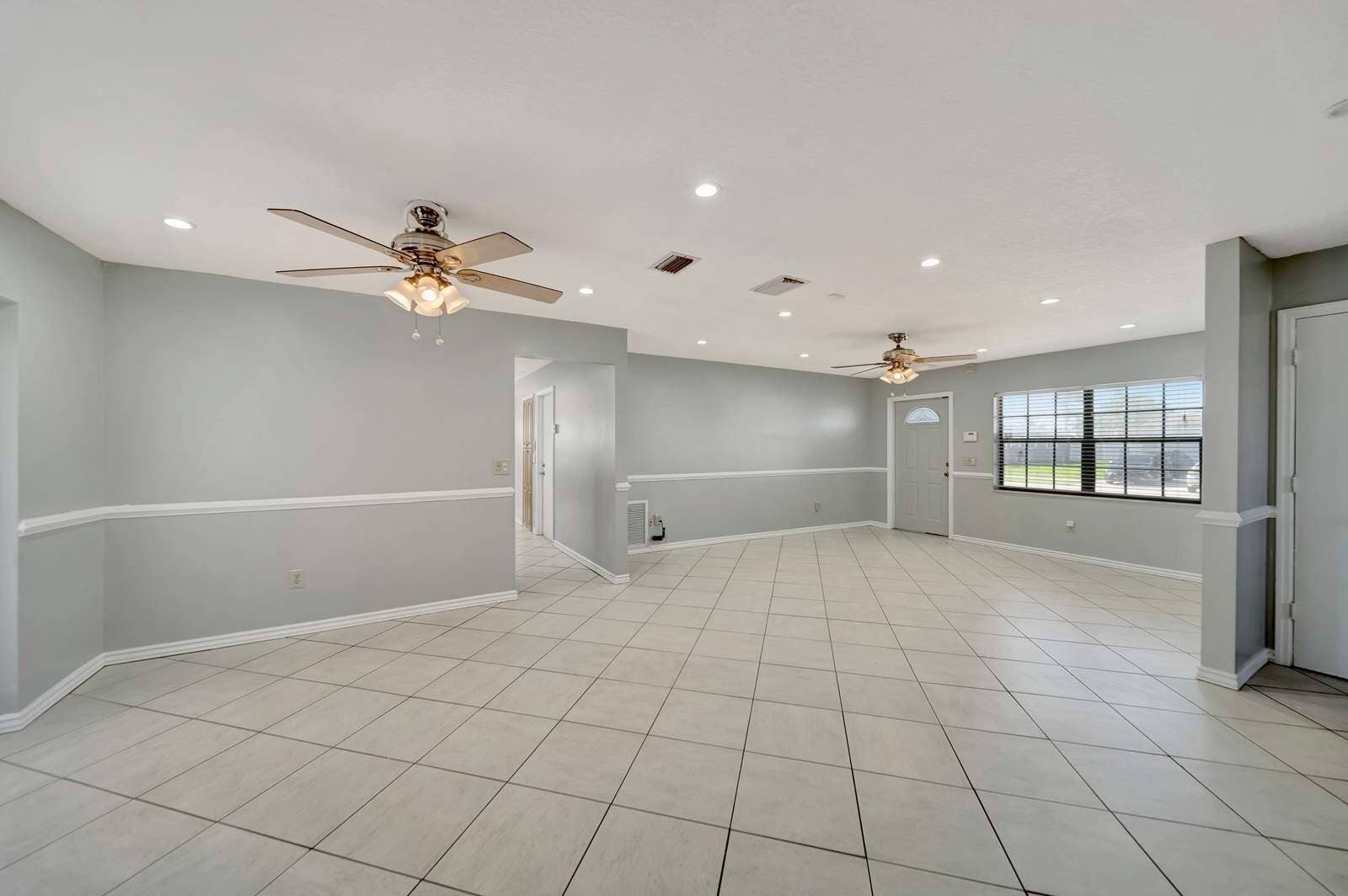 10941 GALLERY Street, Boca Raton, FL 33428 15-DSC08571