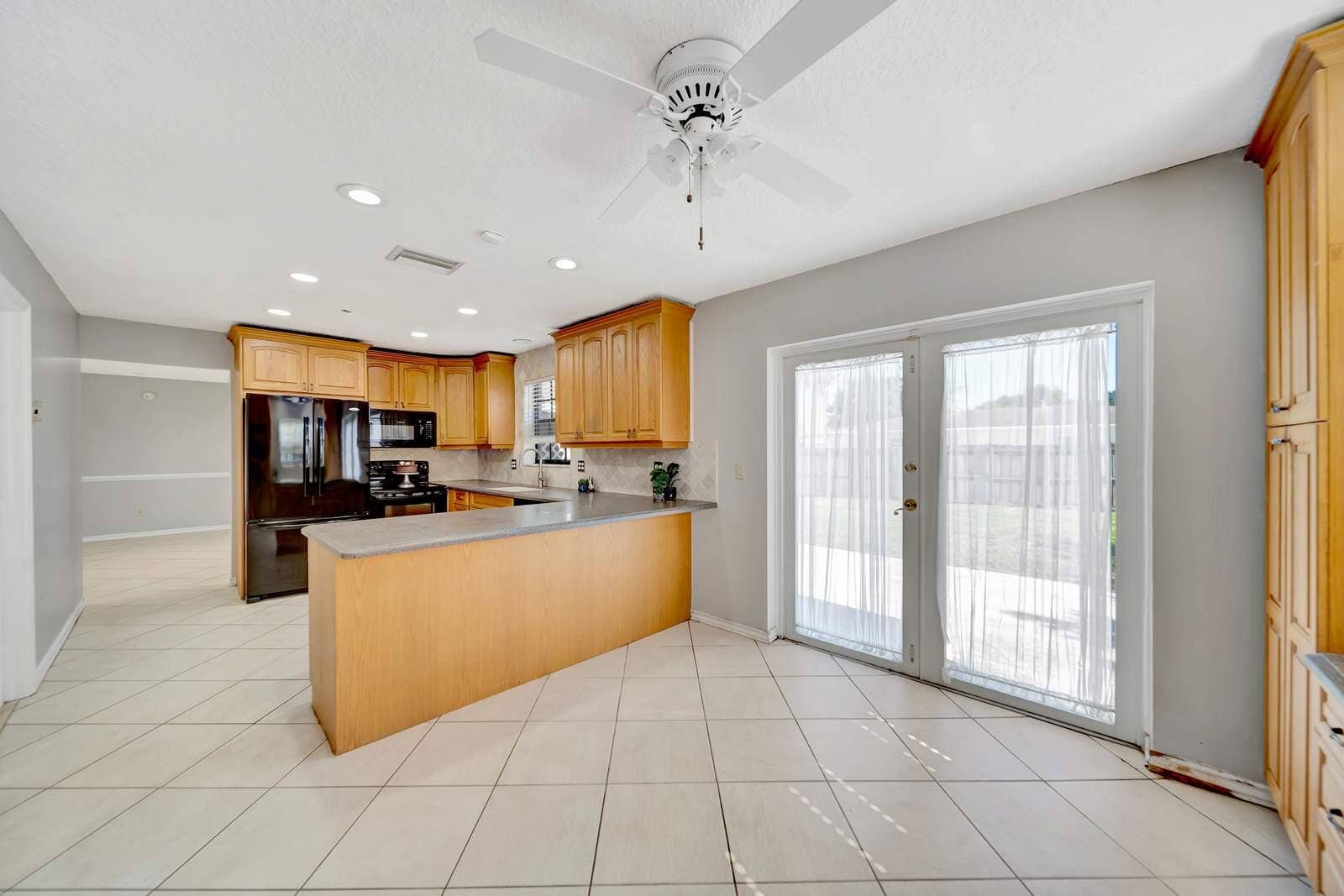 10941 GALLERY Street, Boca Raton, FL 33428 18-DSC08606
