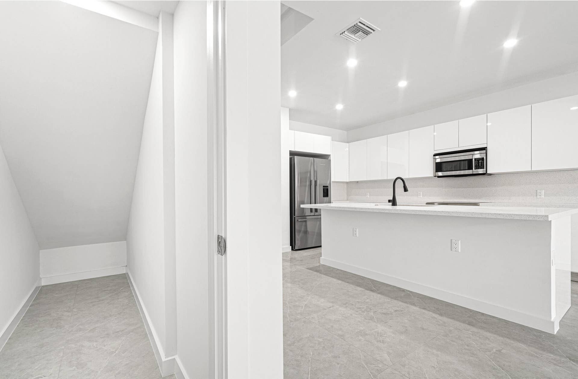 702 CYPRESS GROVE Drive, #702, Pompano Beach, Pompano Beach, FL 33069 DSC00351