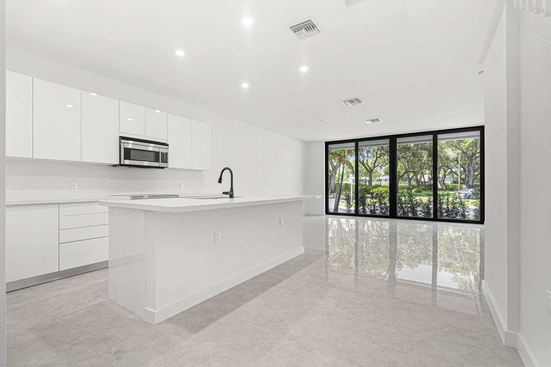 702 CYPRESS GROVE Drive, #702, Pompano Beach, Pompano Beach, FL 33069 DSC00291