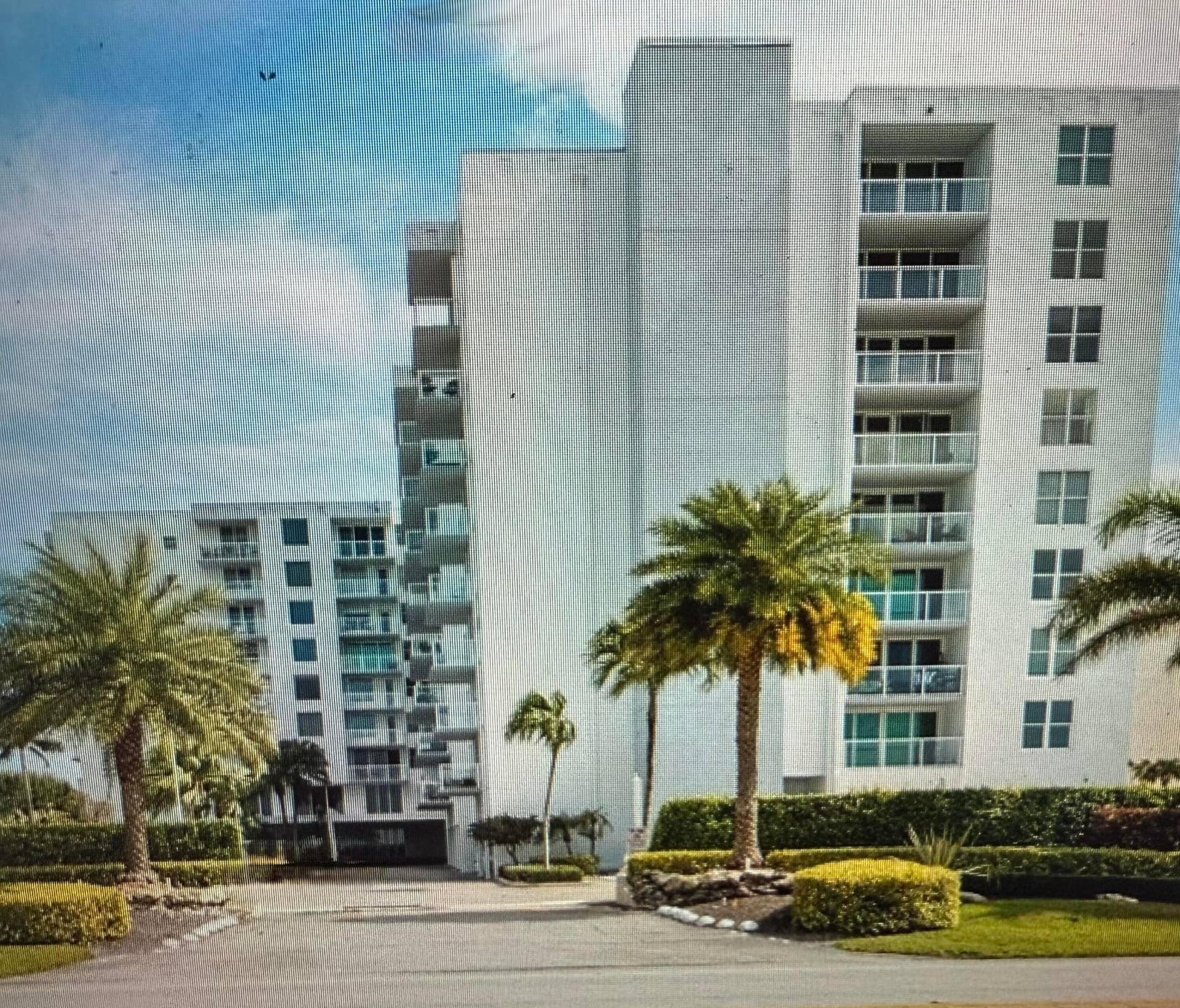 3450 S Ocean Boulevard, #2240, Palm Beach, FL 33480 frost buliding1