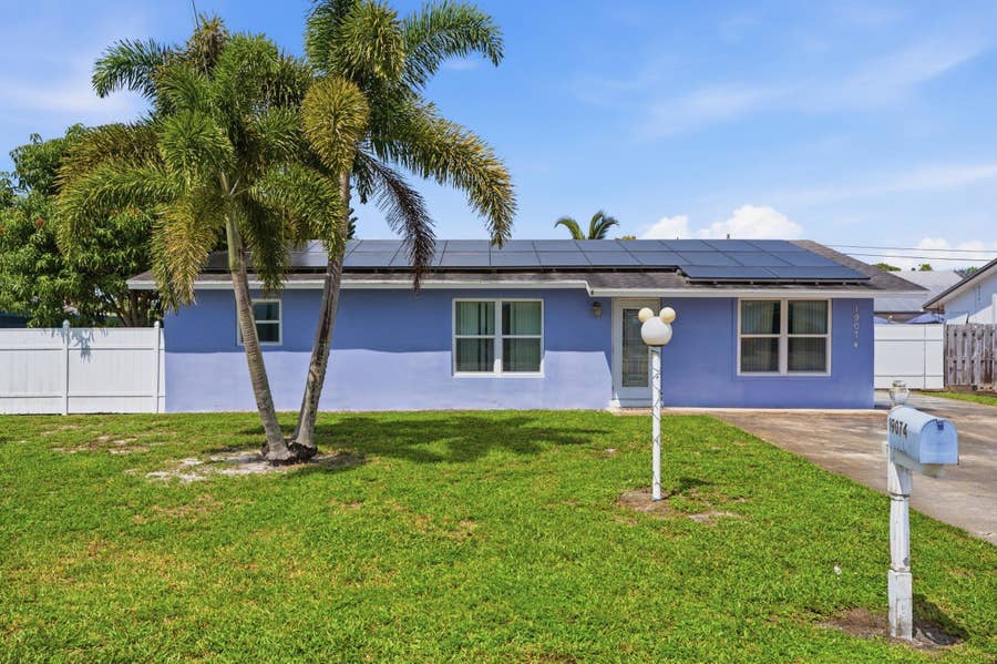 Property photo for 19074 SE FEARNLEY Drive, Jupiter, FL