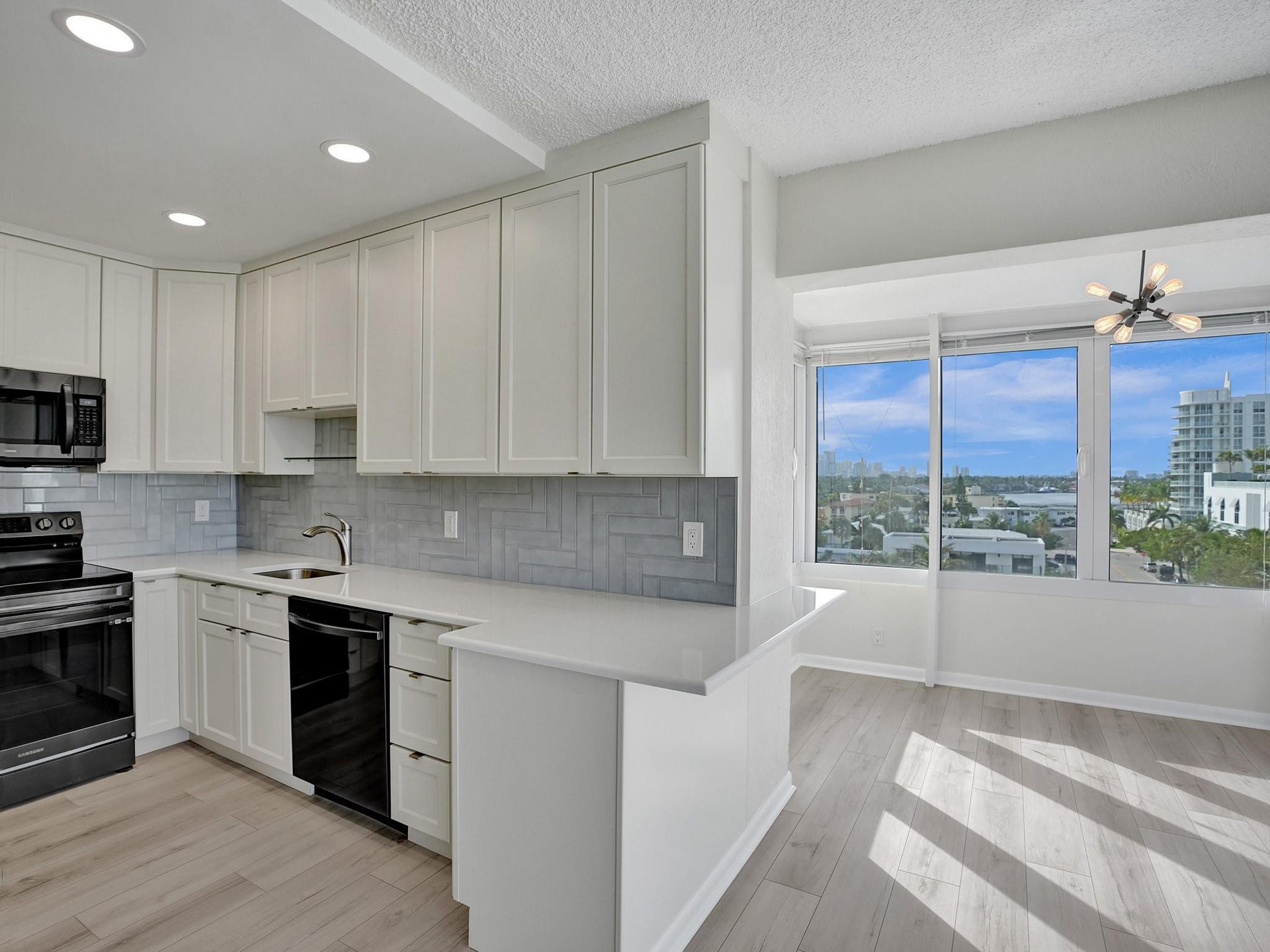 345 N FORT LAUDERDALE BEACH Boulevard, #601, Fort Lauderdale, FL 33304 Photo 15