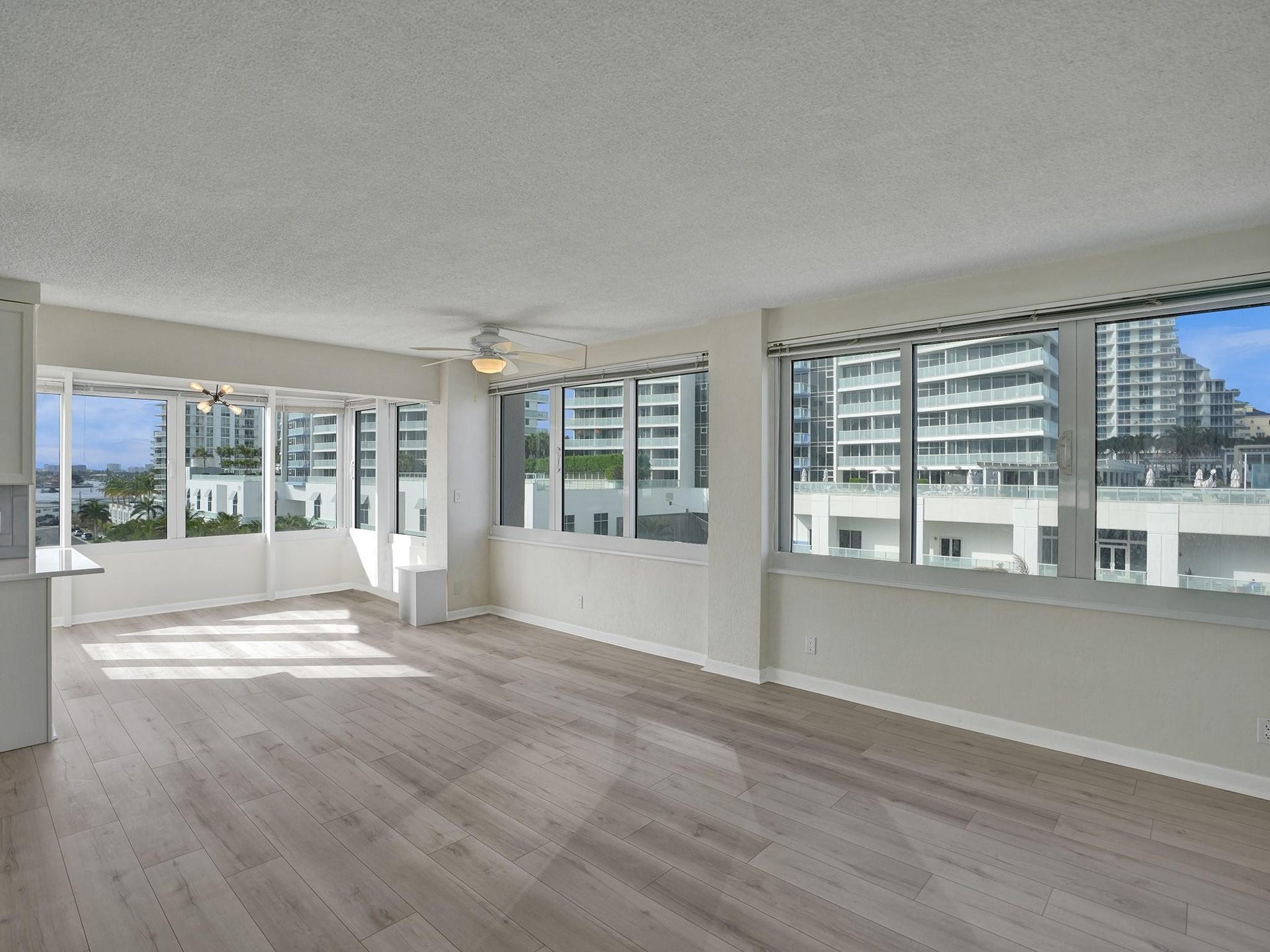 345 N FORT LAUDERDALE BEACH Boulevard, #601, Fort Lauderdale, FL 33304 Photo 4