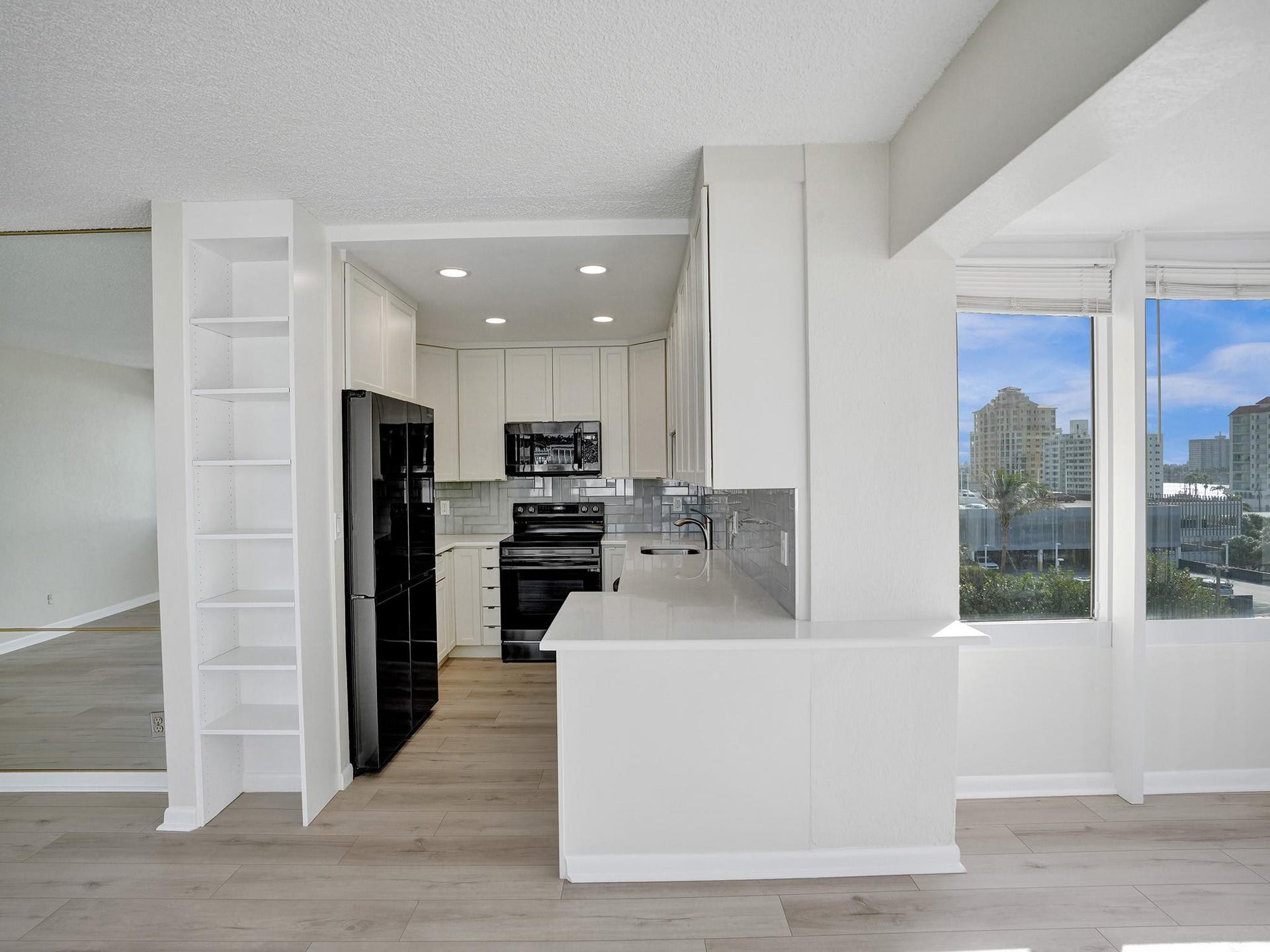 345 N FORT LAUDERDALE BEACH Boulevard, #601, Fort Lauderdale, FL 33304 Photo 11