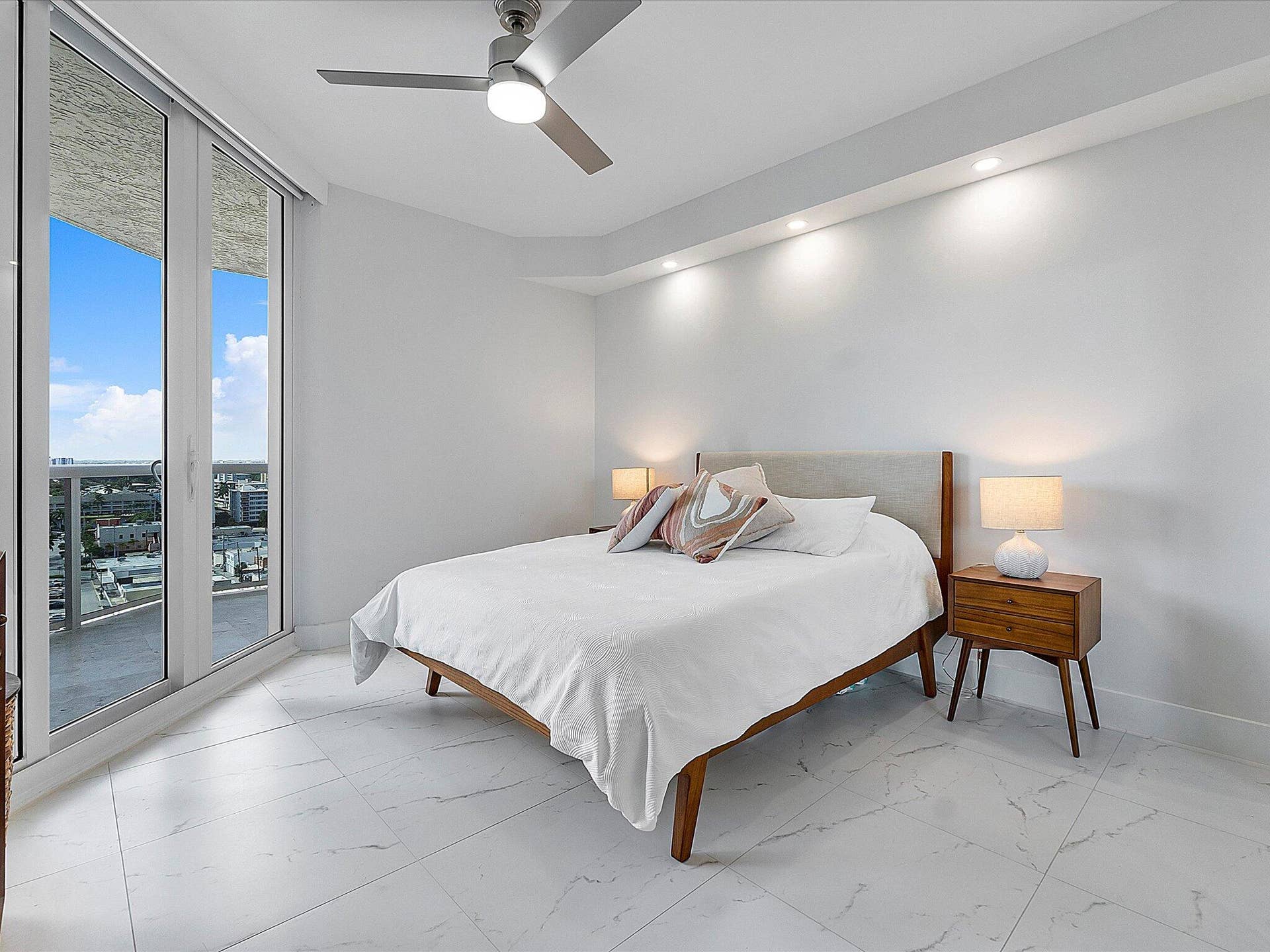 3100 N Ocean Boulevard, #1202, Fort Lauderdale, FL 33308 18-3100 N Ocean Blvd u1202_018