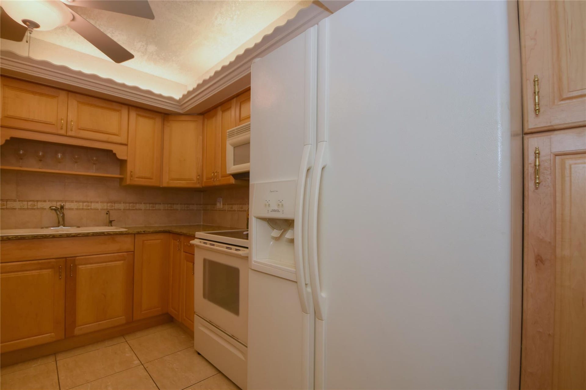 5100 N OCEAN Boulevard, #1004, Lauderdale-By-The-Sea, Lauderdale By The Sea, FL 33308 Photo 7