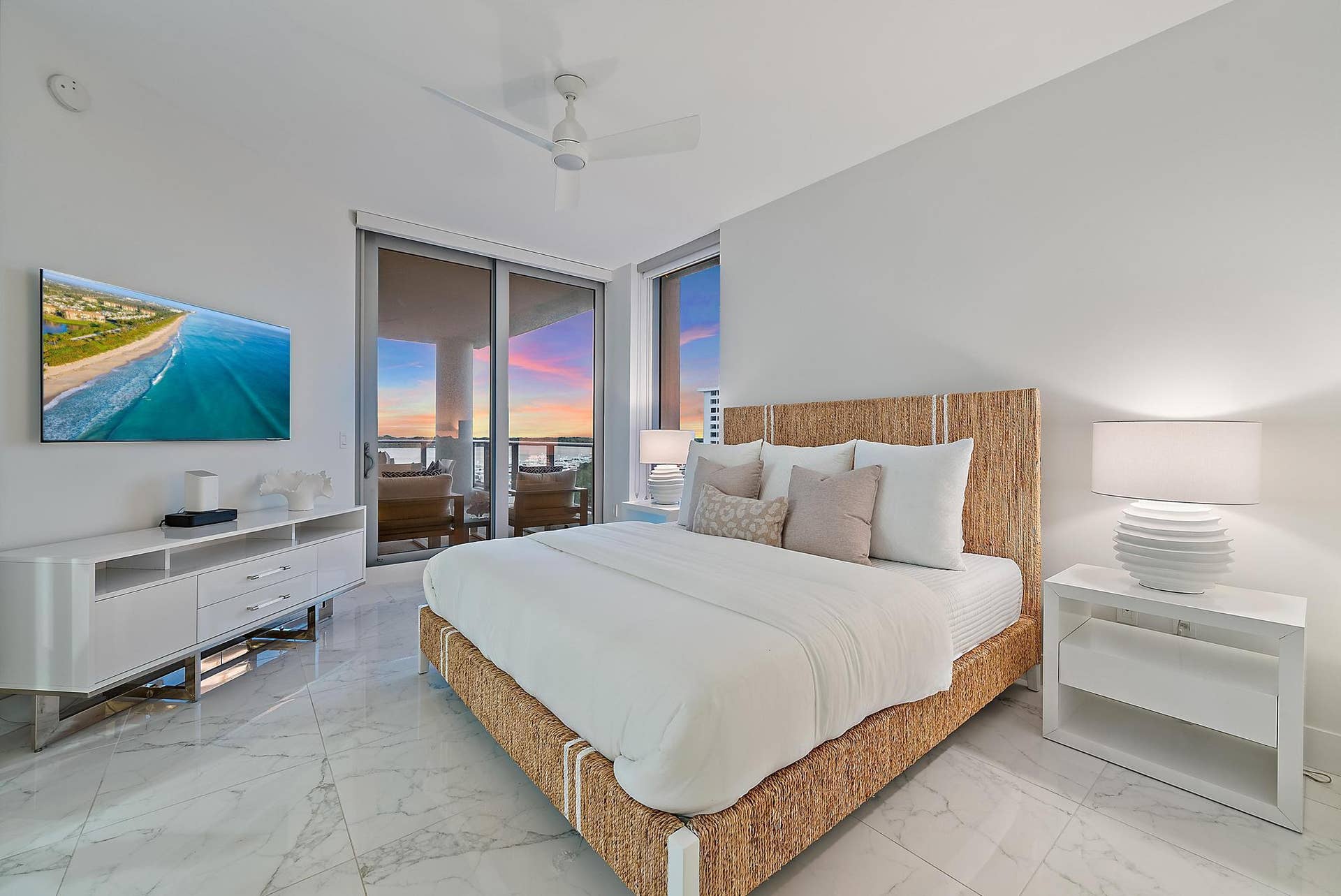 2 WATER CLUB Way, #603, North Palm Beach, FL 33408 2 Water Clb Wy 603-29