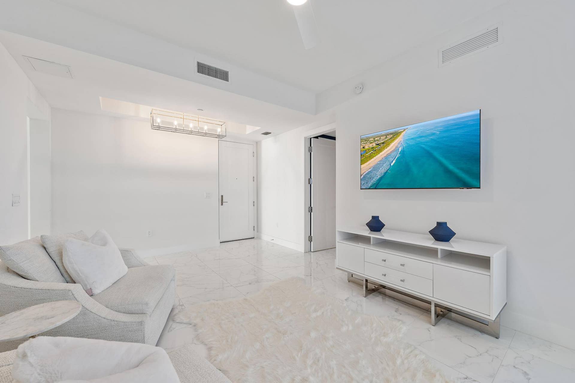 2 WATER CLUB Way, #603, North Palm Beach, FL 33408 Den