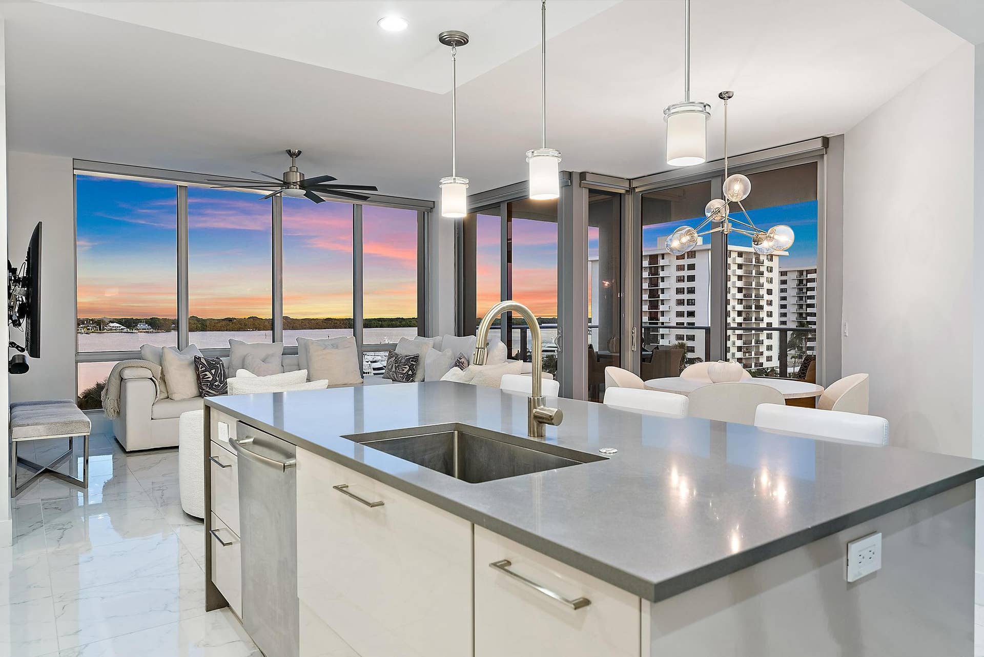 2 WATER CLUB Way, #603, North Palm Beach, FL 33408 2 Water Clb Wy 603-26