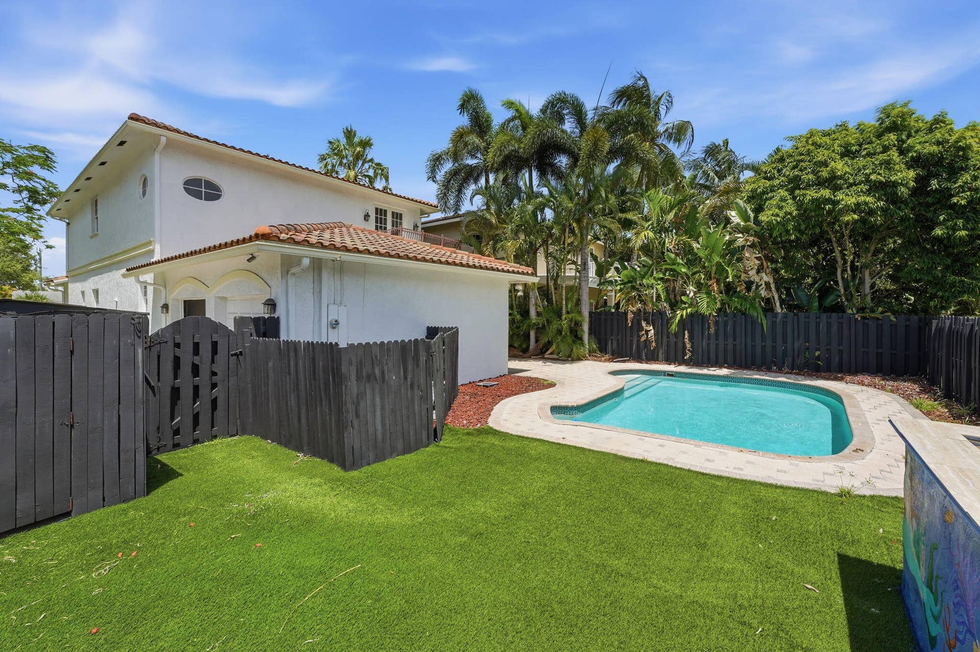 400 NE 8th Avenue, Fort Lauderdale, FL 33301 42-web-or-mls-047_DSC00188