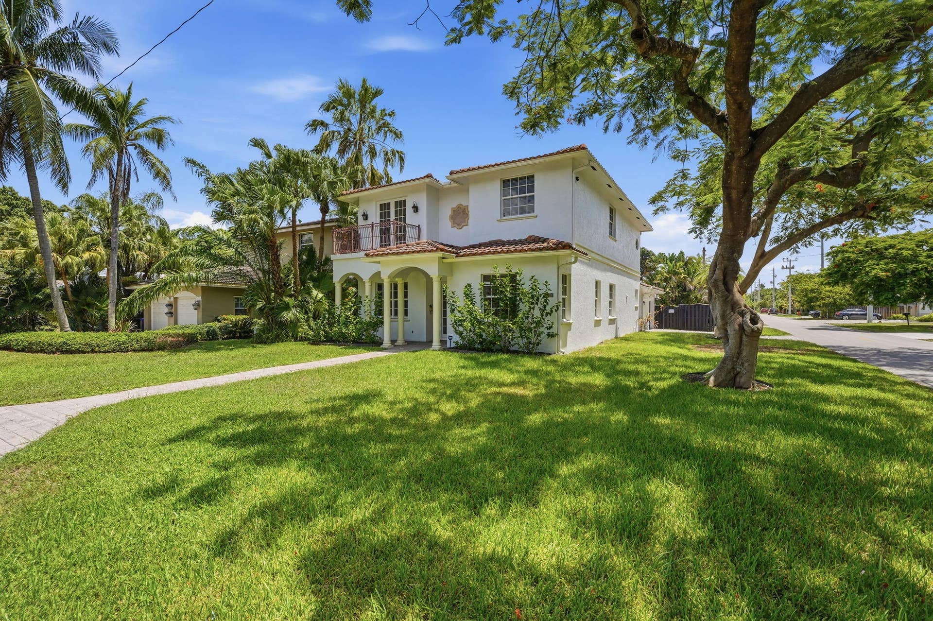 400 NE 8th Avenue, Fort Lauderdale, FL 33301 2-web-or-mls-002_DSC00194