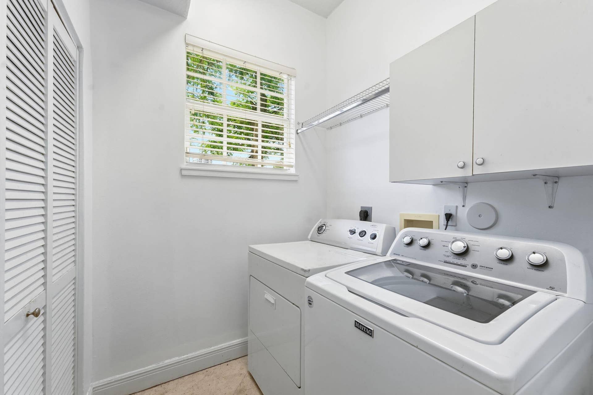 400 NE 8th Avenue, Fort Lauderdale, FL 33301 34-web-or-mls-038_DSC00089