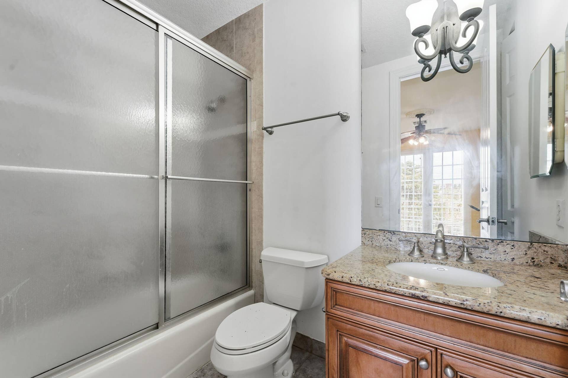 400 NE 8th Avenue, Fort Lauderdale, FL 33301 32-web-or-mls-036_DSC00149