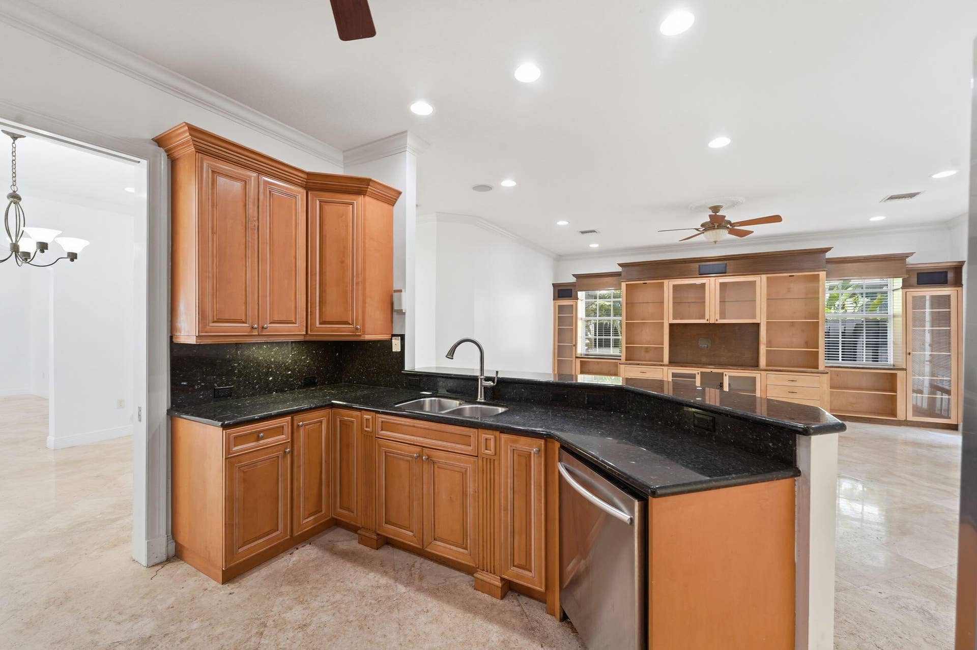 400 NE 8th Avenue, Fort Lauderdale, FL 33301 12-web-or-mls-013_DSC00029
