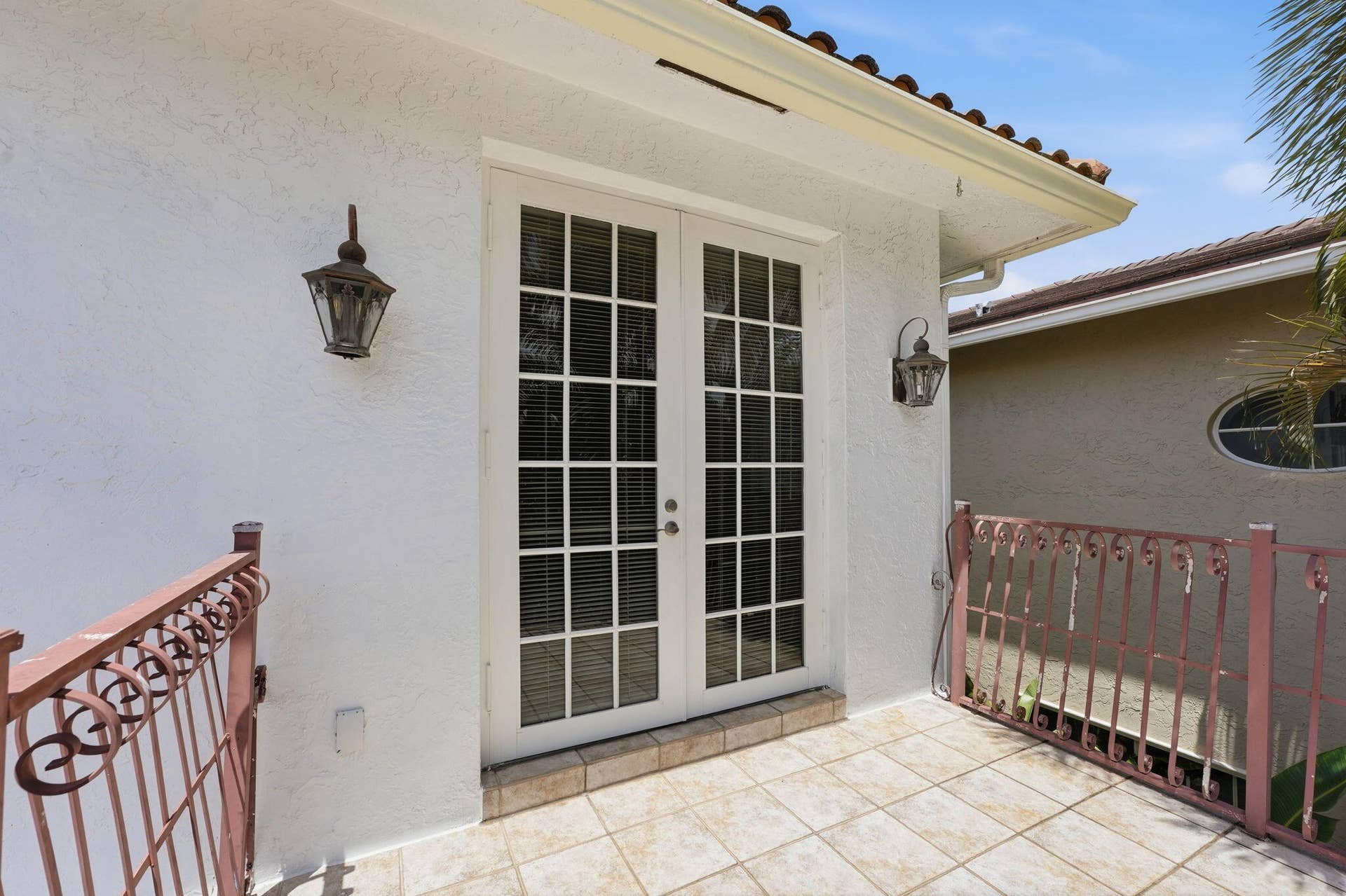 400 NE 8th Avenue, Fort Lauderdale, FL 33301 37-web-or-mls-041_DSC00111