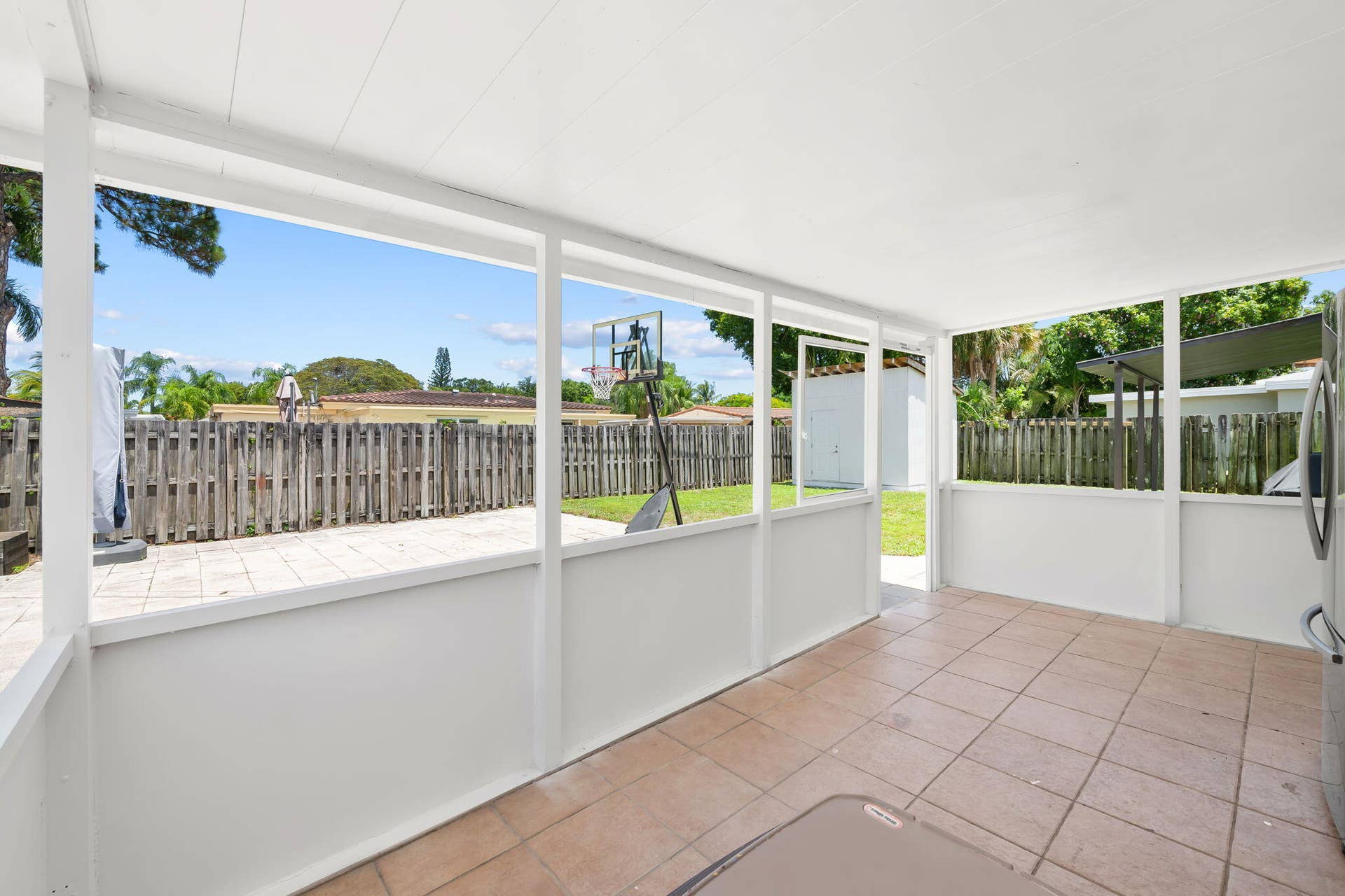 1032 SW 1ST Terrace, Pompano Beach, FL 33060 5-web-or-mls-DSC_9014