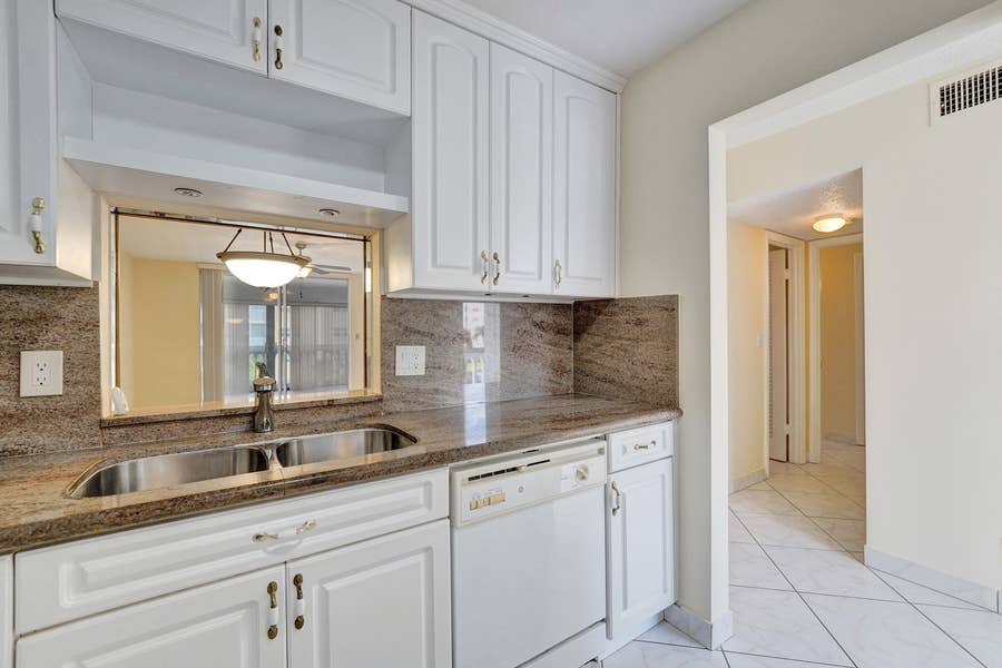 Property photo for 610 NE 12TH Avenue, #306, Hallandale Beach, FL