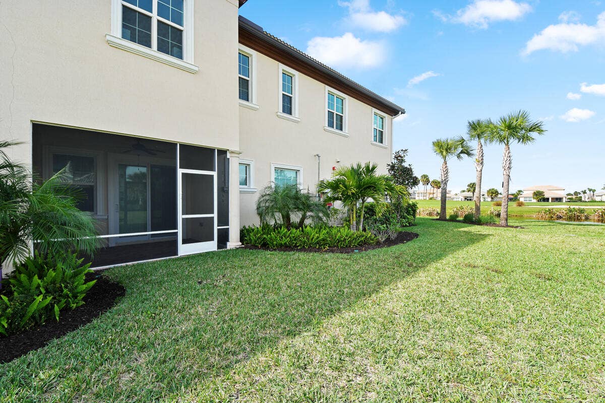 159 Tresana Boulevard, #113, Jupiter, FL 33478 Backyard