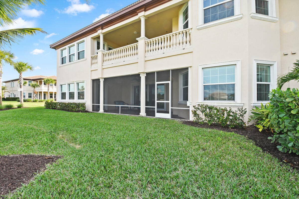 159 Tresana Boulevard, #113, Jupiter, FL 33478 Backyard