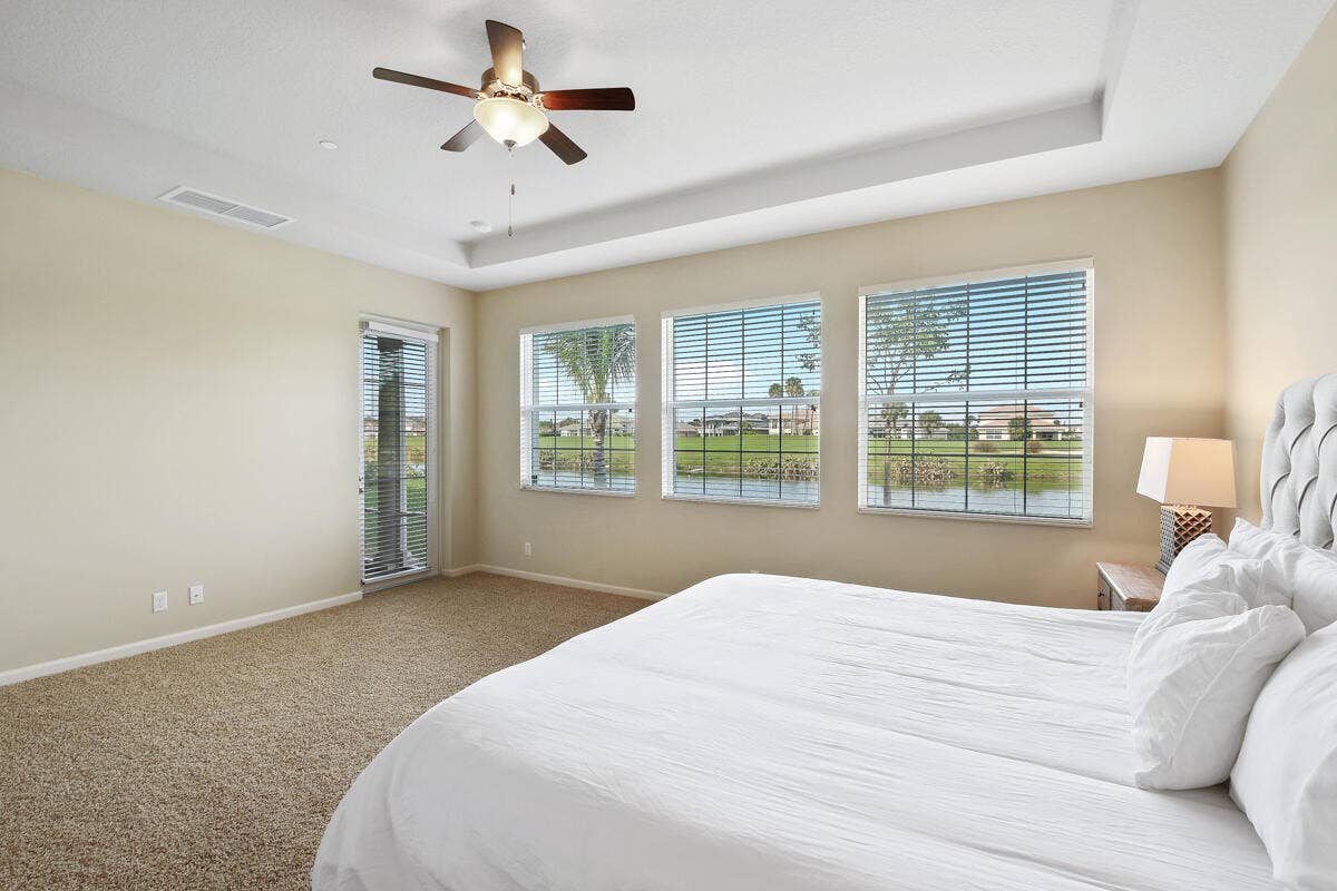 159 Tresana Boulevard, #113, Jupiter, FL 33478 Large Primary Suite